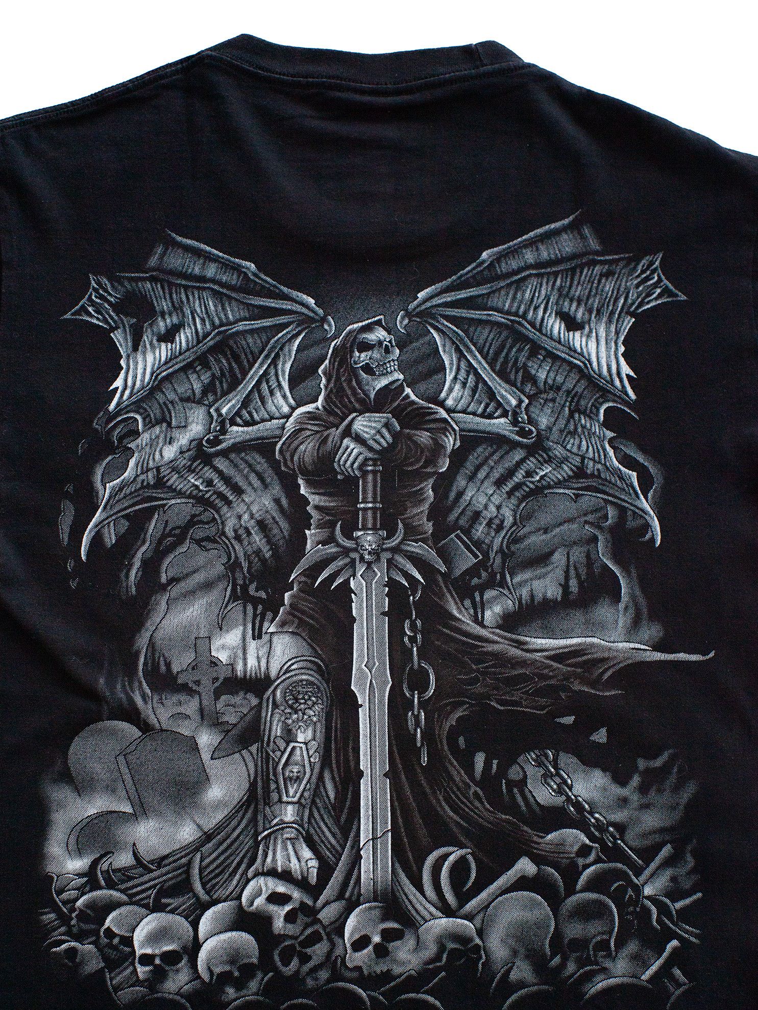 Vintage Vintage Mid 00s Skulls Horror Warrior Bones T-Shirt Size US M / EU 48-50 / 2 - 5 Thumbnail