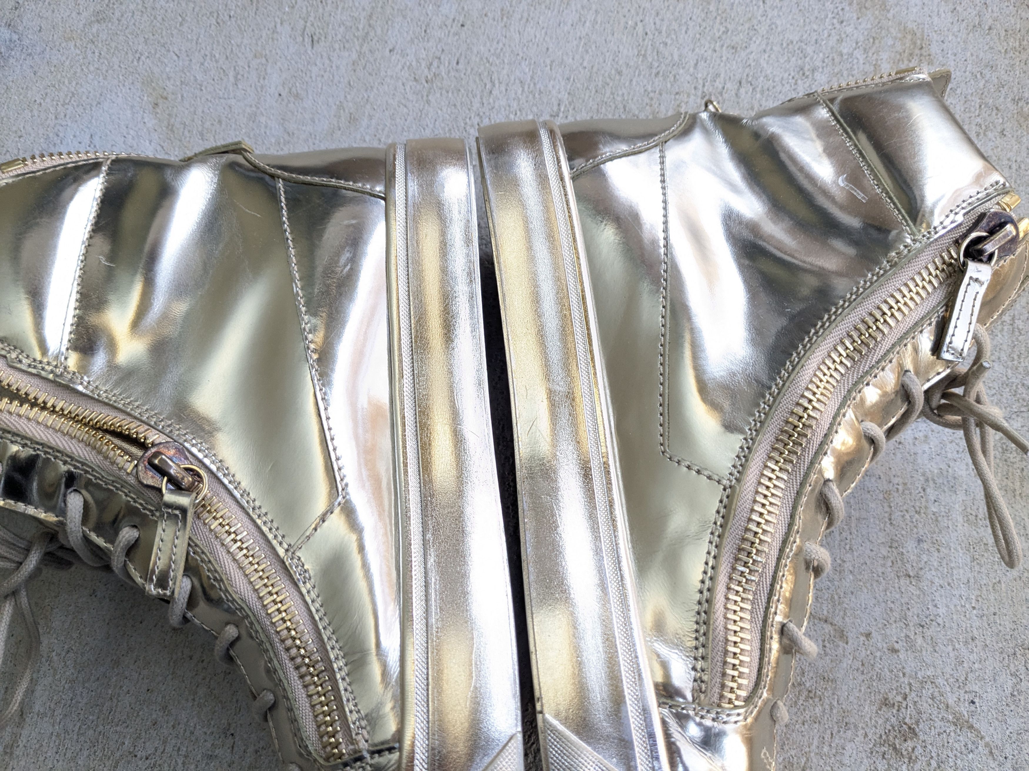 Giuseppe Zanotti Giuseppe Zanotti High Tops Gold Metallic 11 44 Size US 11 / EU 44 - 15 Thumbnail