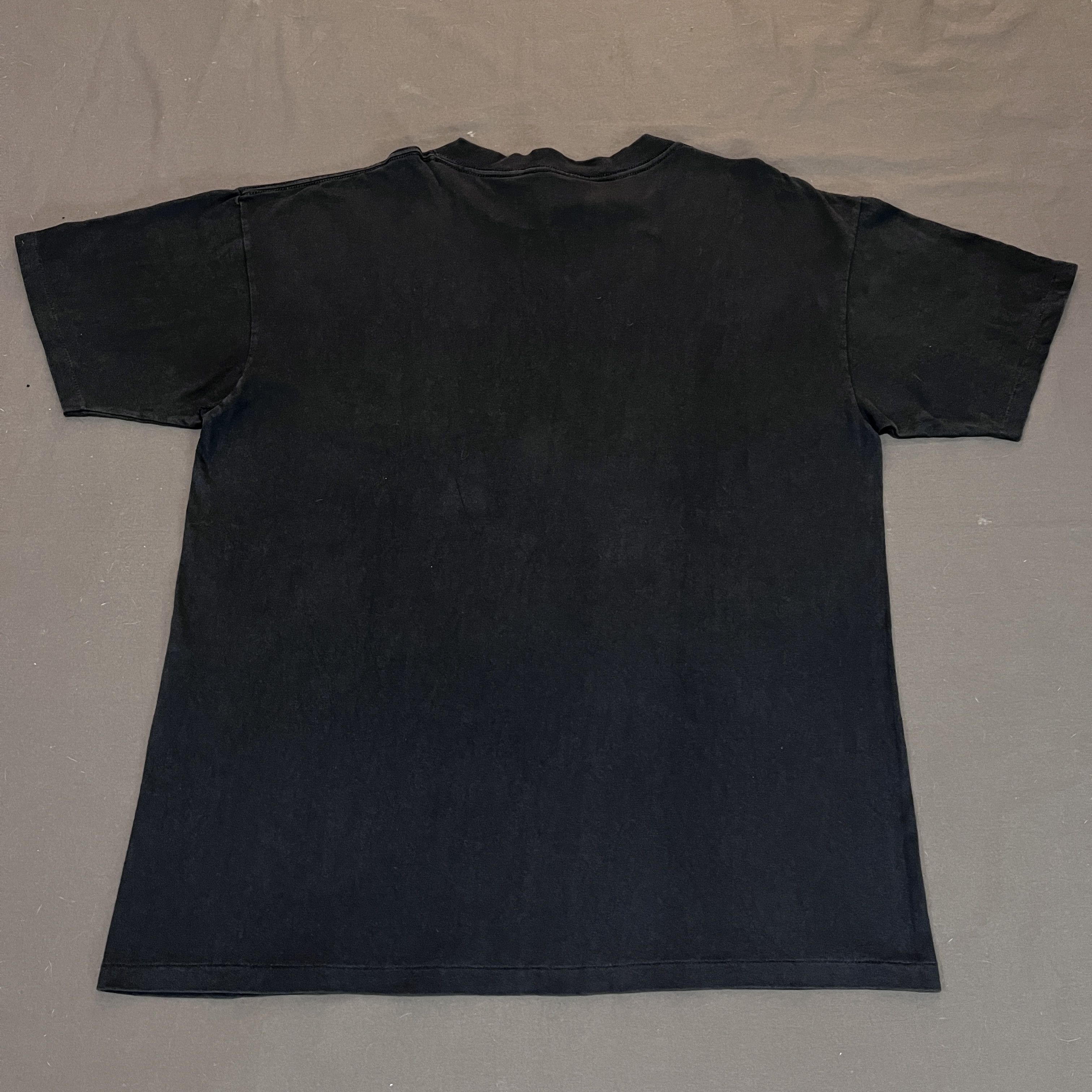Vintage Vintage 90s YOUNG BROTHERS Bible Holy God Jesus Tee XL Size US XL / EU 56 / 4 - 5 Thumbnail