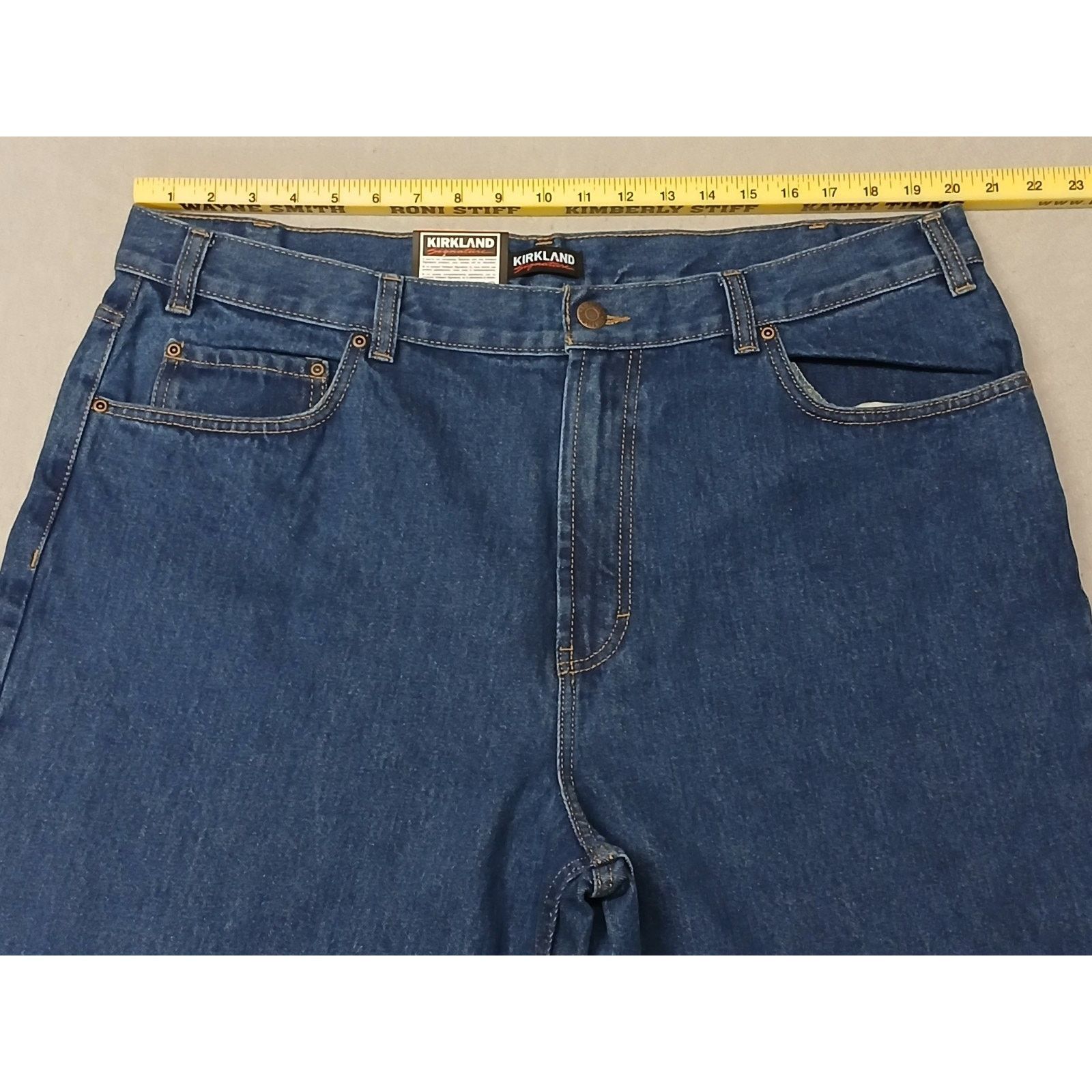 Kirkland Signature Kirkland (42x30) Men's Straight Leg Blue Denim Jeans Size US 42 / EU 58 - 3 Thumbnail