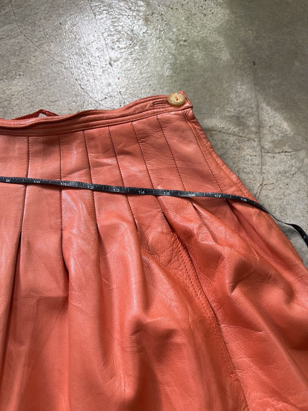 Loewe × Vintage Very Rare Loewe Skirt 1846 Size 27" / US 4 / IT 40 - 8 Thumbnail