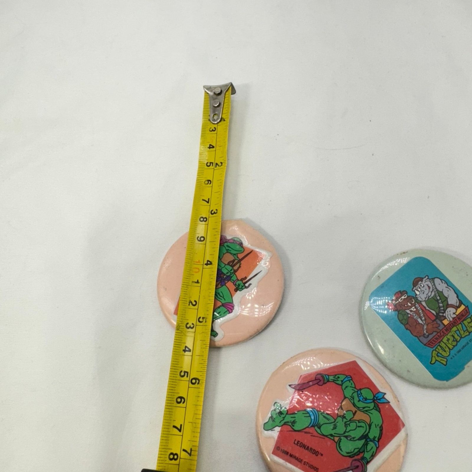 NBDN Nobrandedon VTG Teenage Mutant Ninja Turtle button/pins Size ONE SIZE - 8 Thumbnail