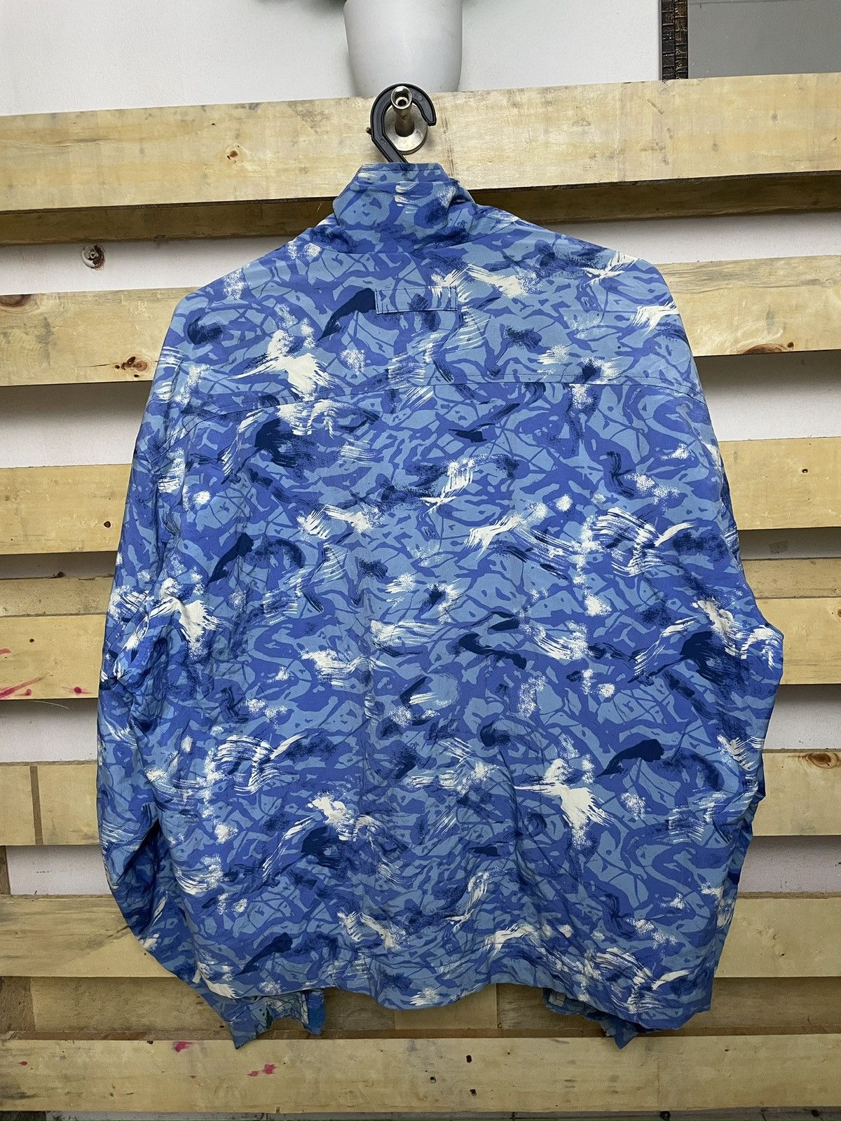Helly Hansen Helly Hansen Blue Camo Vintage Windbreaker jacket Size US XL / EU 56 / 4 - 2 Thumbnail
