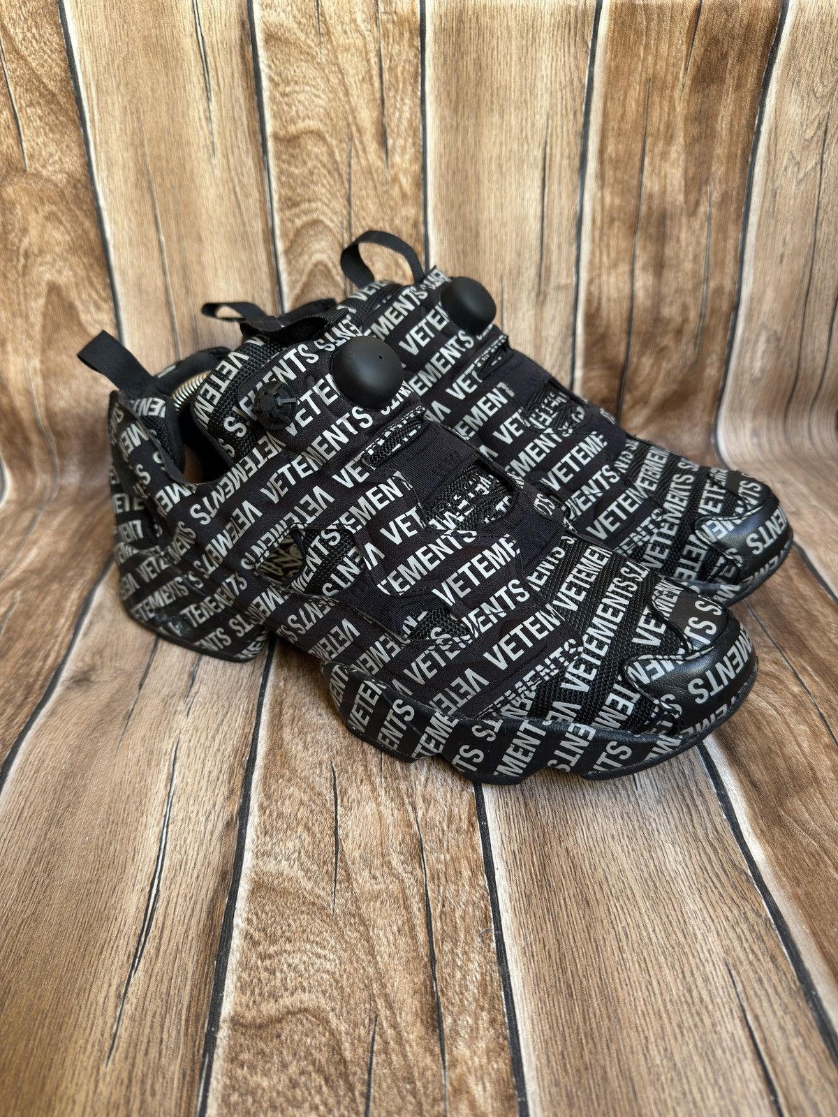Reebok × Vetements FW18 Monogram Instapump fury Size US 8.5 / EU 41-42 - 2 Thumbnail