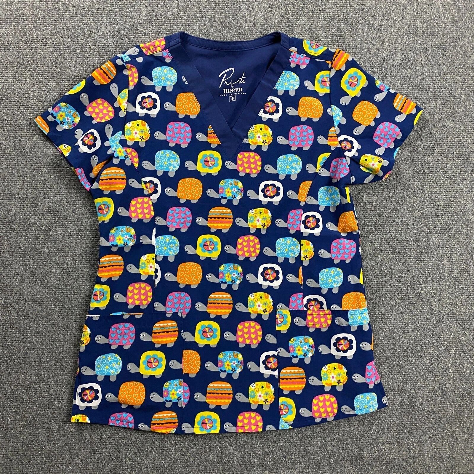 Other Prints by Maevn Scrubs Top Women's Small Animals Medical Size S / US 4 / IT 40 - 1 Thumbnail