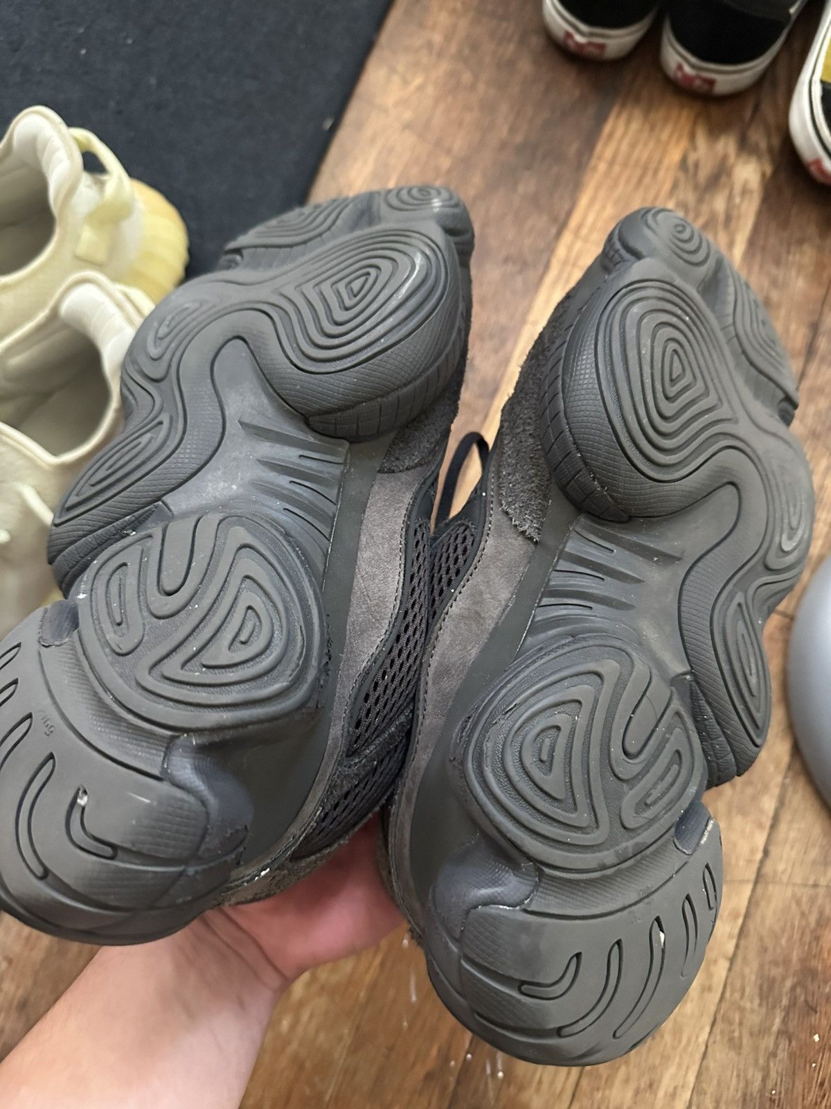 Yeezy Yeezy 509 Utility Black Size US 10 / EU 43 - 3 Thumbnail