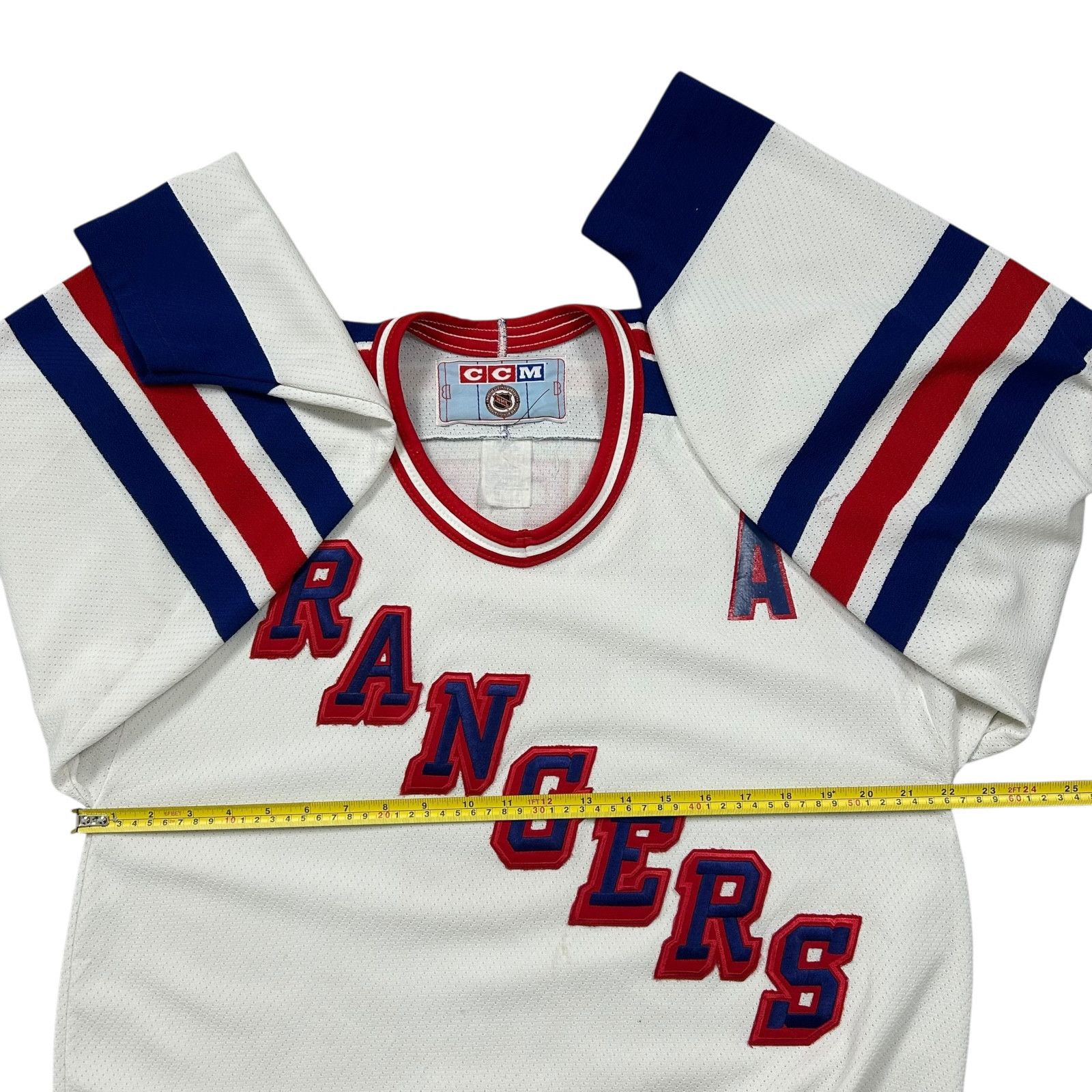 NHL VTG 90s NHL NEW YORK RANGERS BRIAN LEETCH CCM HOCKEY JERSEY Size US M / EU 48-50 / 2 - 12 Thumbnail