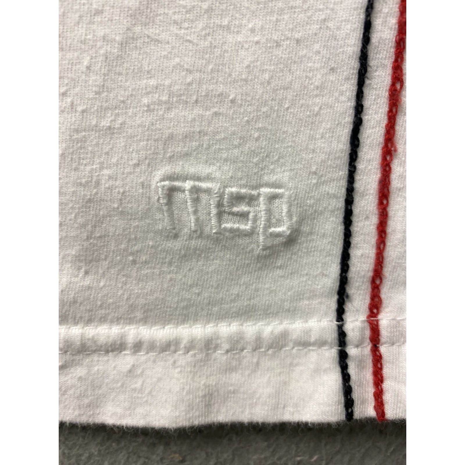 Vintage MANGUUN Graphic Shirt Mens Large Slim White Crew Neck Cotton Blend Short Sleeve Logo Front 2020s Mens Size US L / EU 52-54 / 3 - 6 Thumbnail