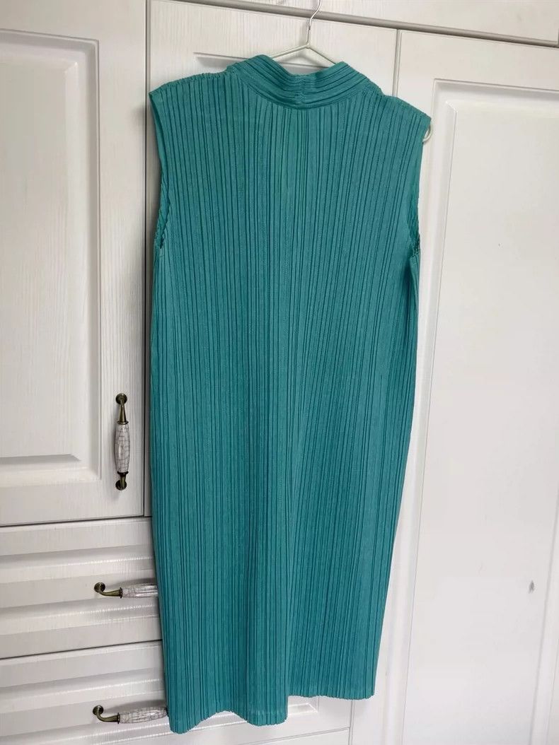 Issey Miyake Issey Miyake Green pleated dress Size M / US 6-8 / IT 42-44 - 2 Thumbnail