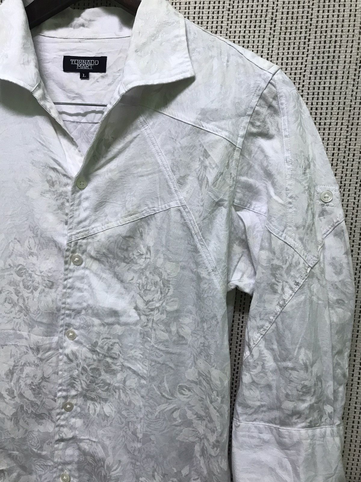 Tornado Mart made in japan‼️ARCHIVE tornado mart flower design very rare Size US L / EU 52-54 / 3 - 3 Thumbnail