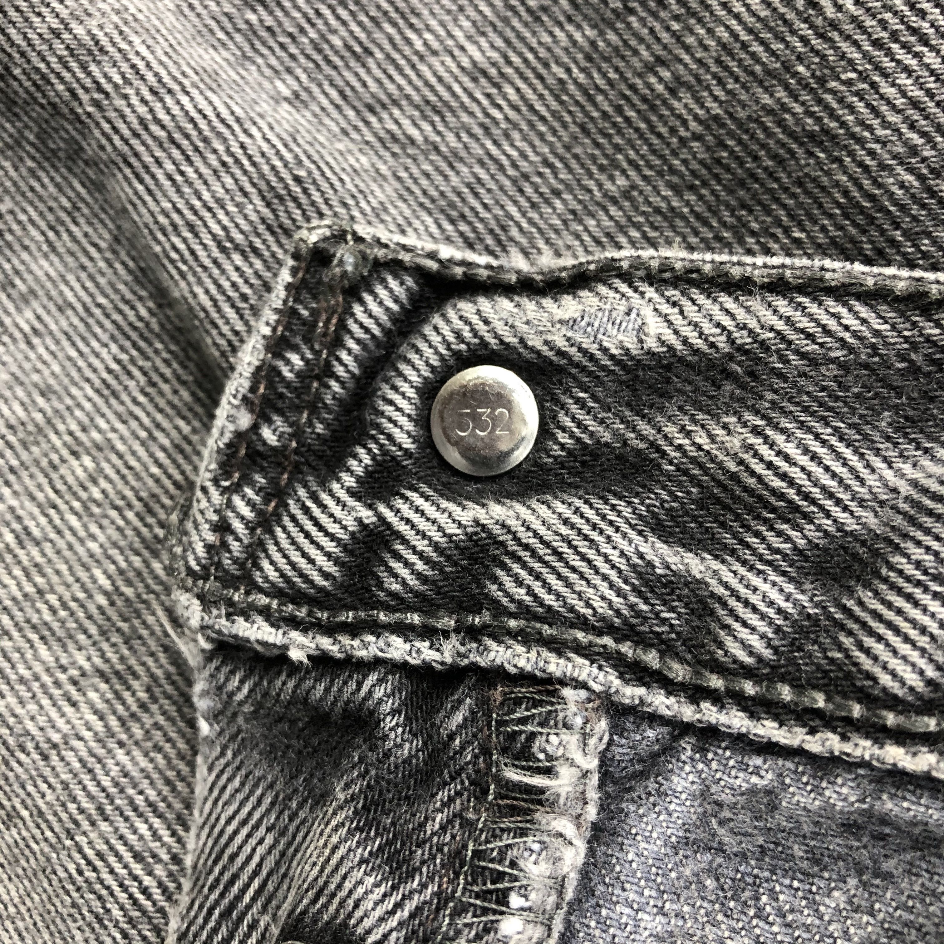 Levi's Vintage Levis 501 Jeans Patchwork Faded Black Denim KJ726 Size US 32 / EU 48 - 14 Thumbnail