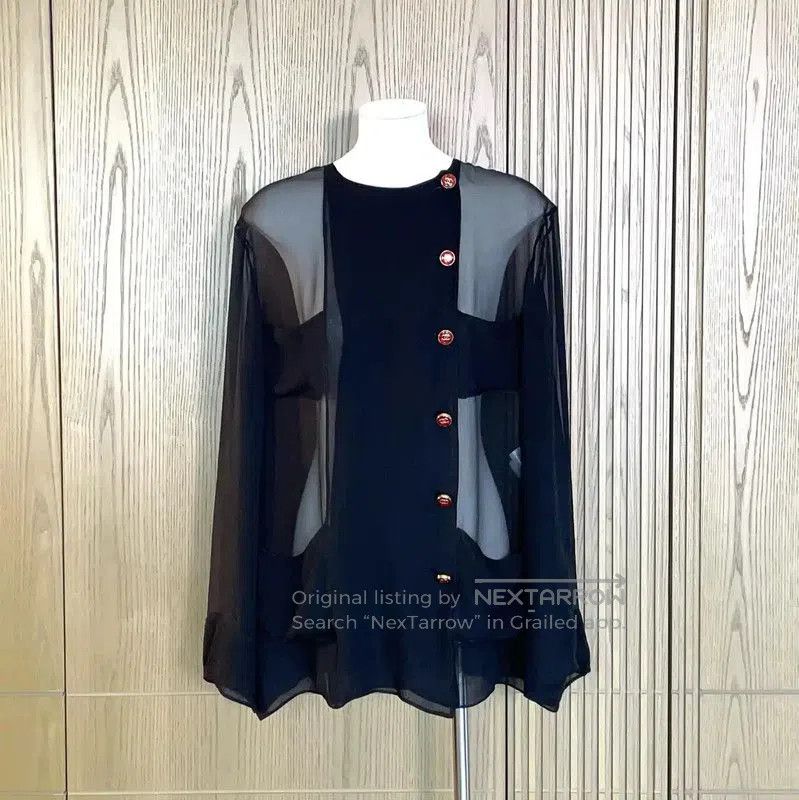 Chanel Chanel Short Sleeve Black Silk Blouse for Women . Size S / US 4 / IT 40 - 1 Thumbnail