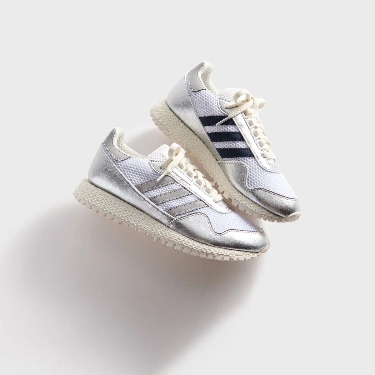 Adidas × Kith Kith for adidas New York WHITE NAVY BLAZER SILVER METALLIC Size US 8 / EU 41 - 6 Thumbnail