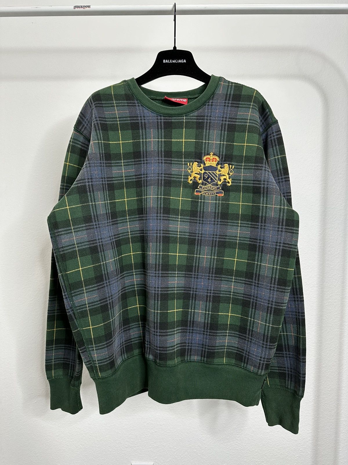 image of Supreme Fw08 Plaid Crest Crewneck Sweatshirt Size Small in Green, Men's