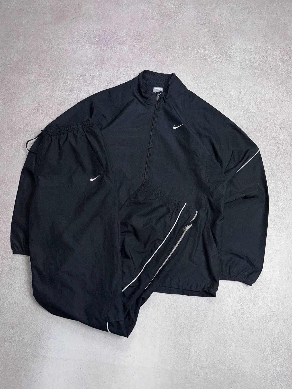 Nike Vintage Nike TN Skepta Style Nylon Tracksuit Y2K S Size US S / EU 44-46 / 1 - 2 Thumbnail
