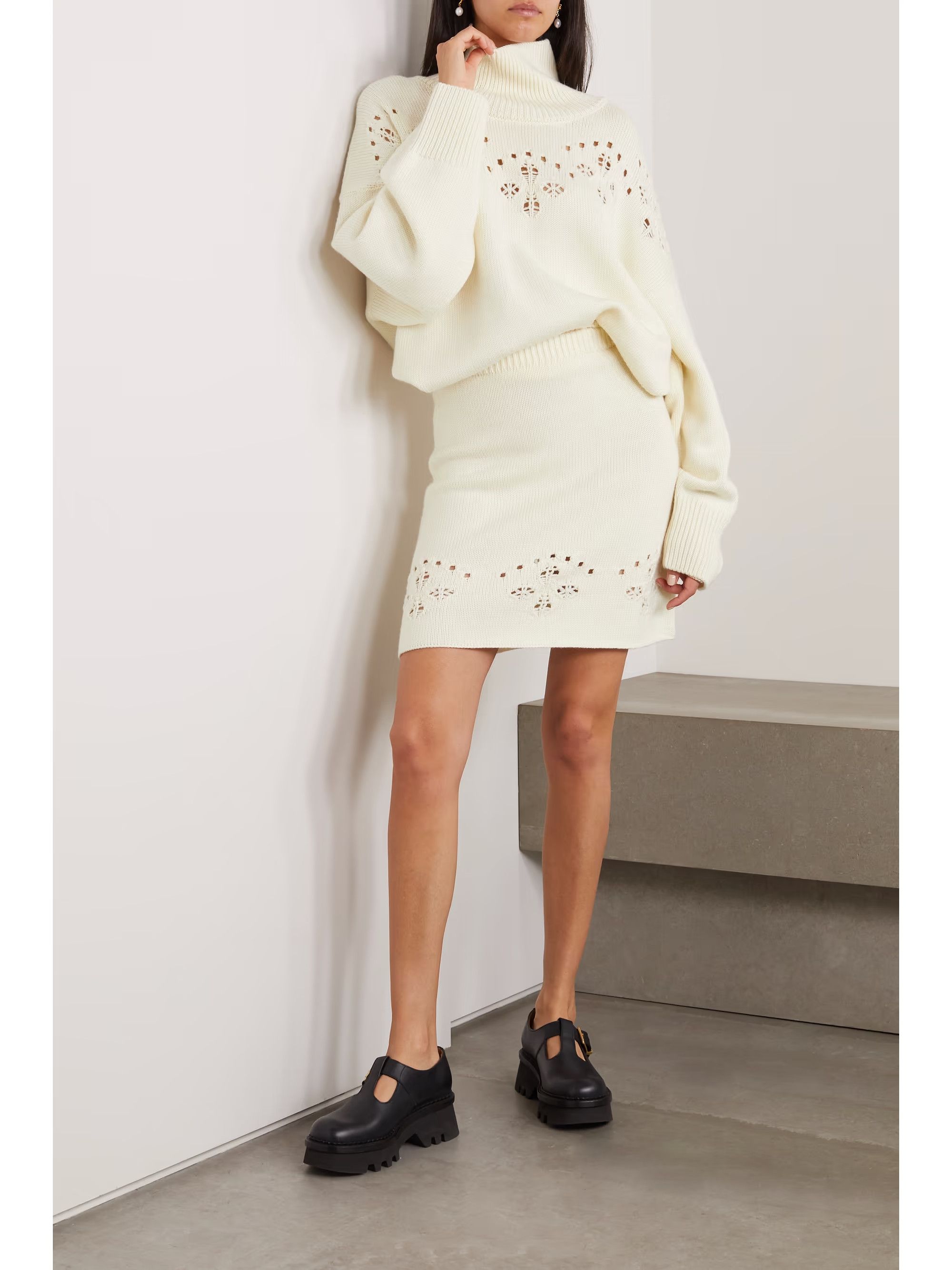 Chloe o1y0825 Turtleneck Sweater in Cream Size L / US 10 / IT 46 - 4 Thumbnail