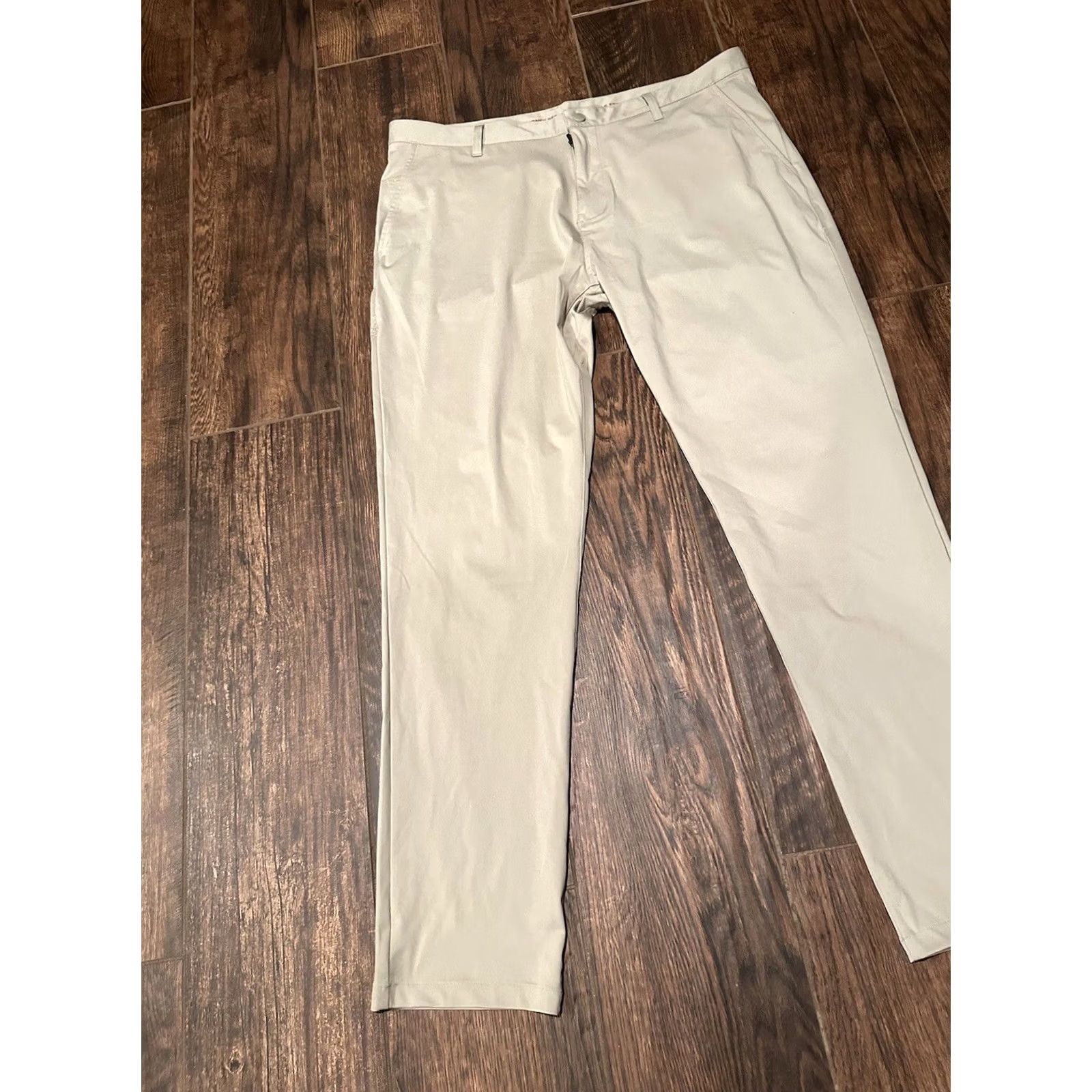 Rhone Rhone Pants Mens Beige 40x33 Commuter Pants Size US 40 / EU 56 - 3 Thumbnail