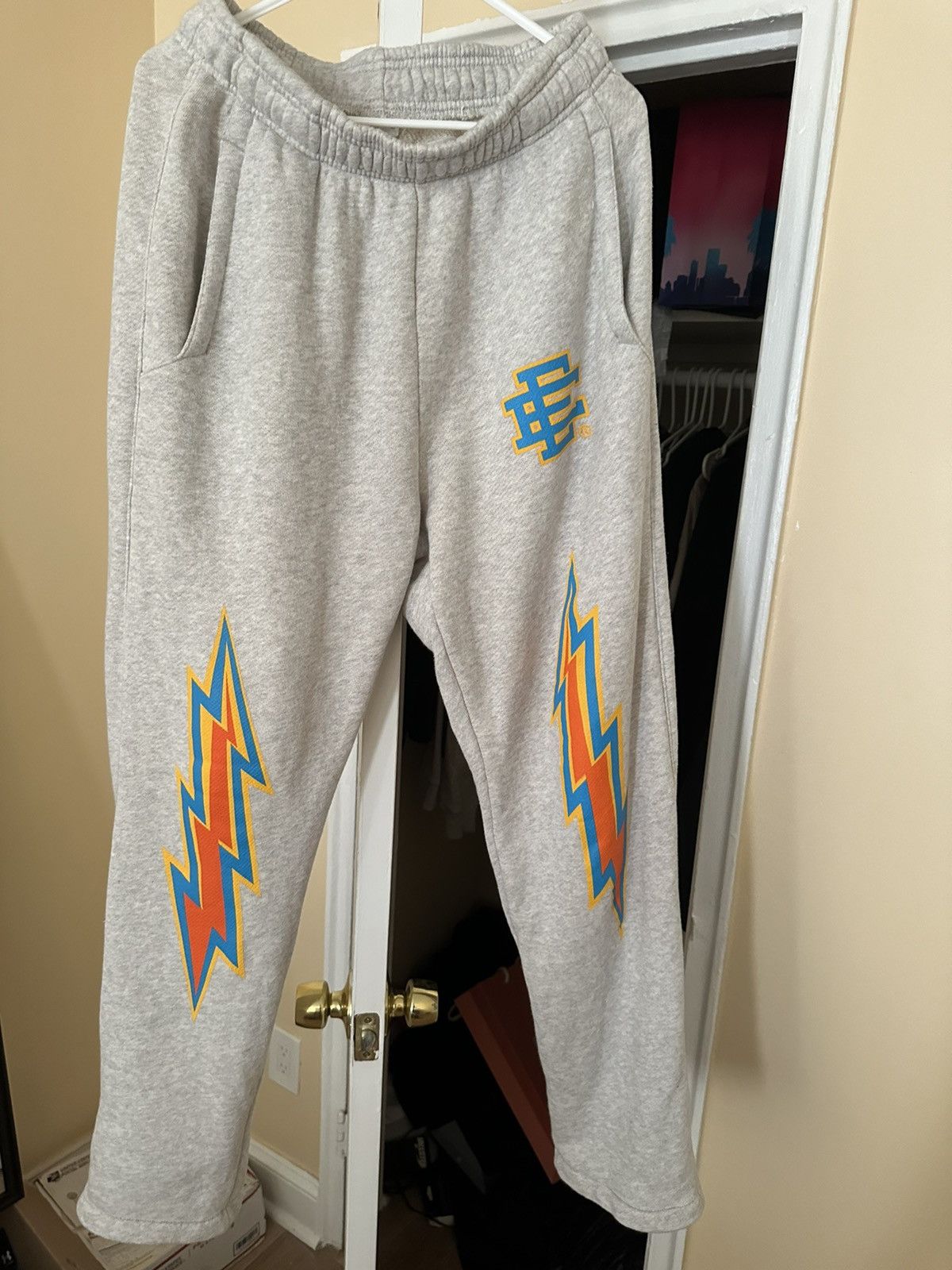image of Eric Emanuel Ee Basic Sweatpants Gray/aqua Bolt in Grey, Men's (Size 32)