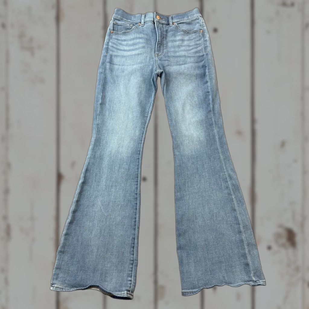 Express Express Jeans Womens 10 R Flare High Rise Stretch Medium Wash Denim 27x31 Blue 27 31 Jeans Womens 10R Flared denim stretch high rise brands Express Size 32" / US 10 / IT 46 - 1 Thumbnail