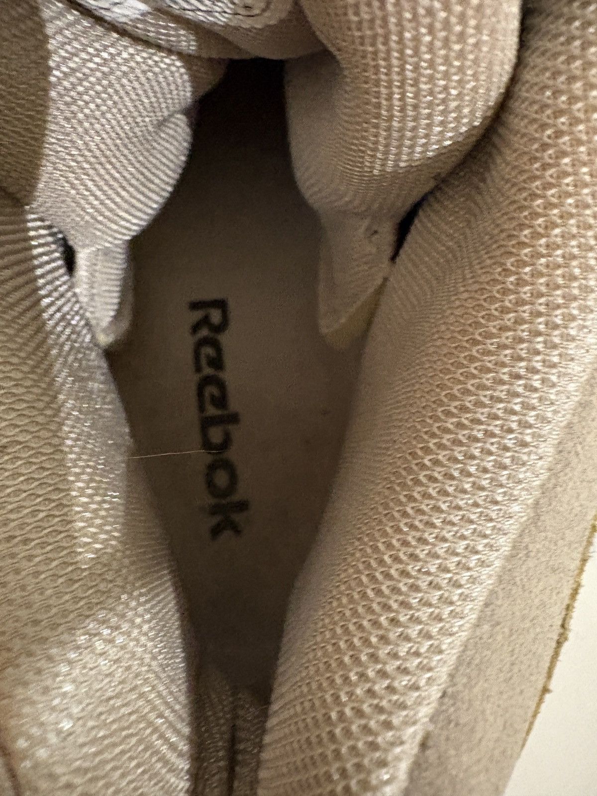 Reebok Reebok pump hi top limited edition Size US 10 / EU 43 - 8 Thumbnail