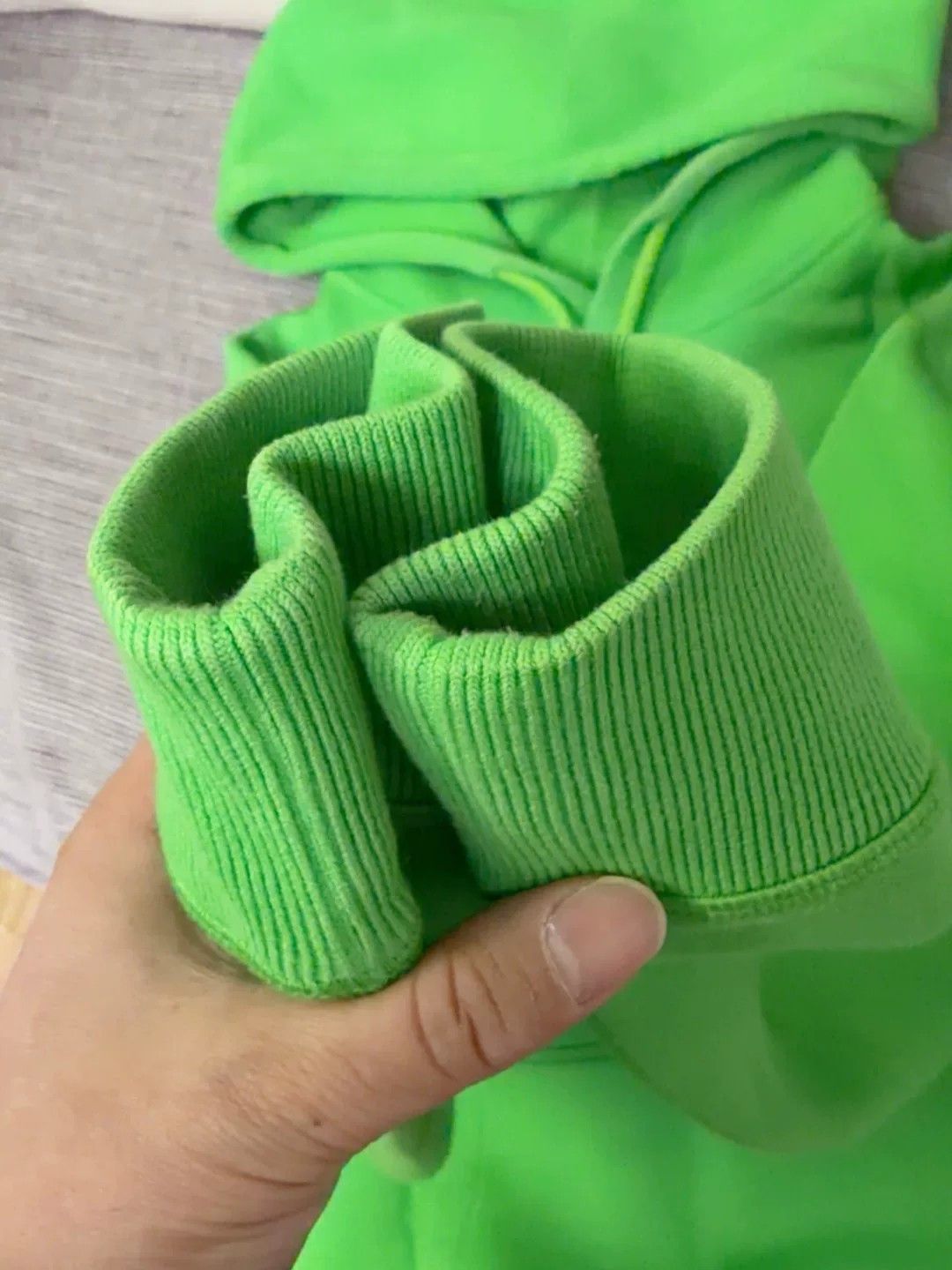 Louis Vuitton Louis Vuitton Green Floral Button Adjustment Hoodie Size US M / EU 48-50 / 2 - 3 Thumbnail