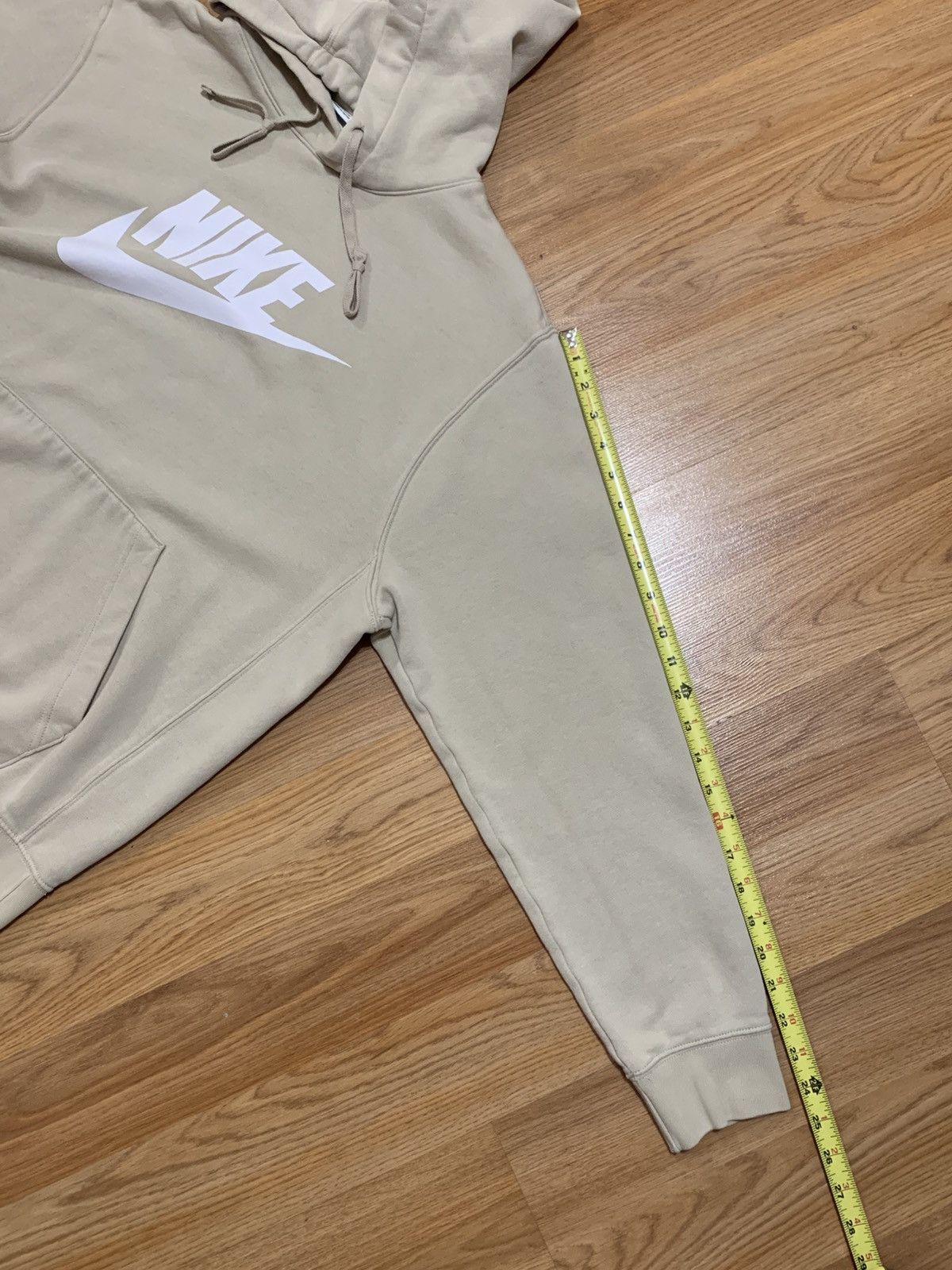 Nike SzL-Nike Sportswear Club Fleece Graphic Pullover Hoodie 2022 Size US L / EU 52-54 / 3 - 7 Thumbnail
