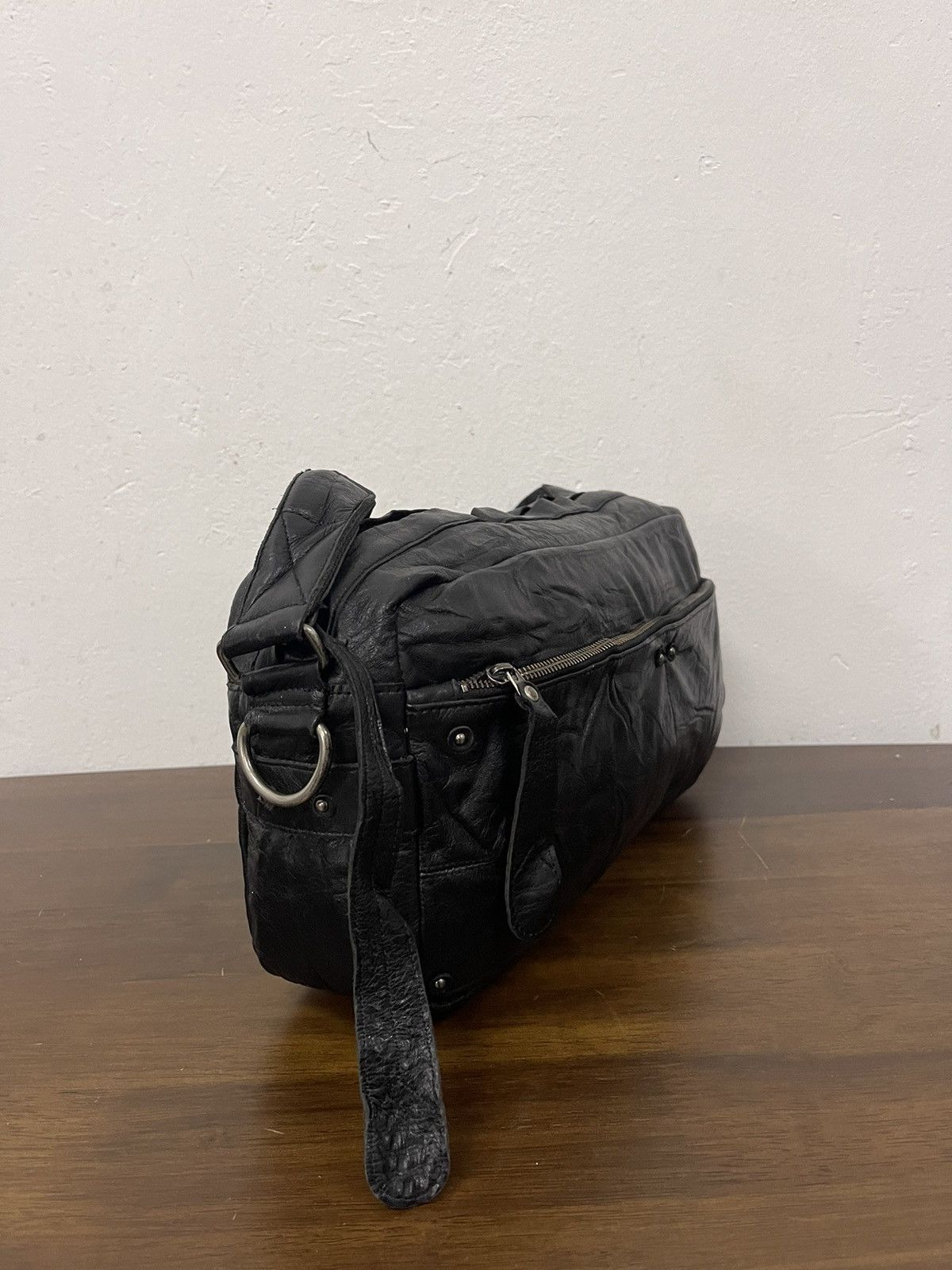 Bark × Genuine Leather × Japanese Brand Unisex🔥🔥🔥BARK TANNAGE japan leather bondage crossbody bag Size ONE SIZE - 5 Thumbnail