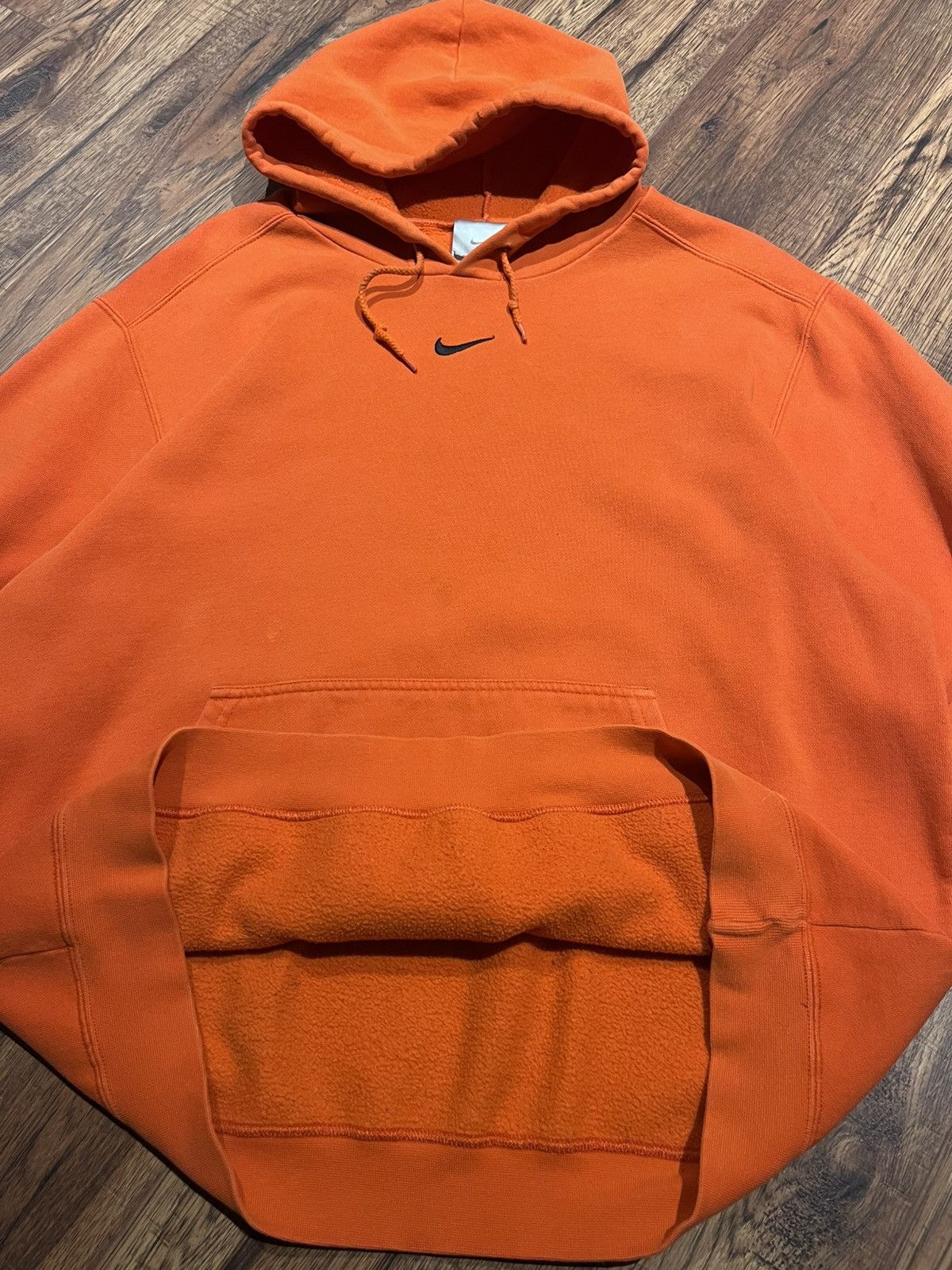 Nike Vintage Nike Centre Swoosh Orange Pullover Boxy Hoodie y2k Size US L / EU 52-54 / 3 - 2 Thumbnail