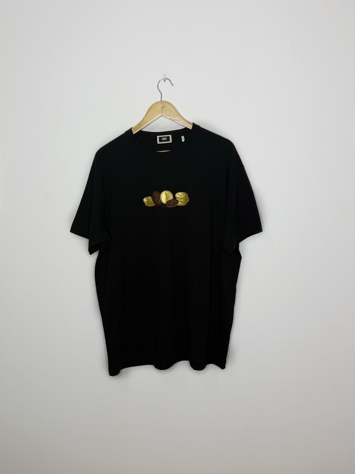 Kith × Vintage Kith Treats Hanukkah Gelt Coins Tee Size US L / EU 52-54 / 3 - 1 Thumbnail