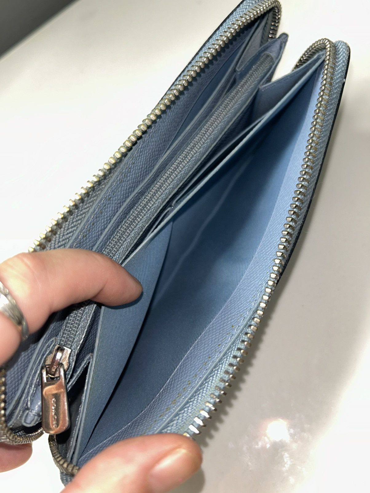 Coach Coach Light Blue Leather Zippy Wallet Size ONE SIZE - 10 Thumbnail