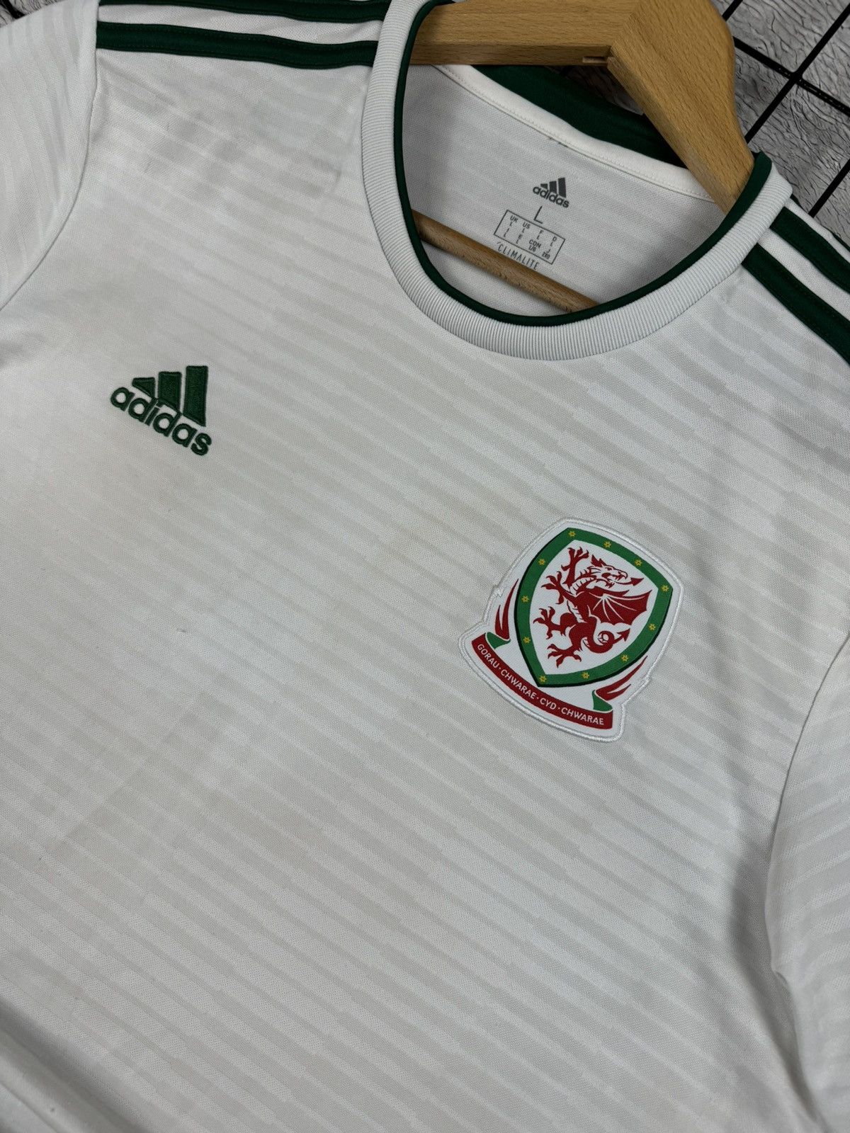 Adidas × Vintage Wales National Team 2018 Adidas Soccer Jersey Blokcore L sz Size US L / EU 52-54 / 3 - 5 Thumbnail