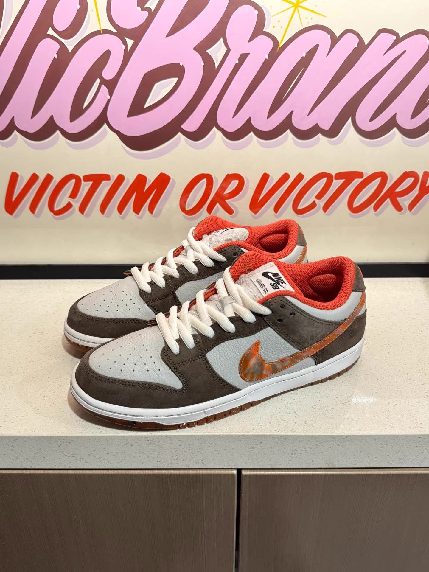 Nike Crushed D.C x Nike Dunk SB Pro Low-top sneakers Ｑ20 Size US 8.5 / EU 41-42 - 1 Thumbnail