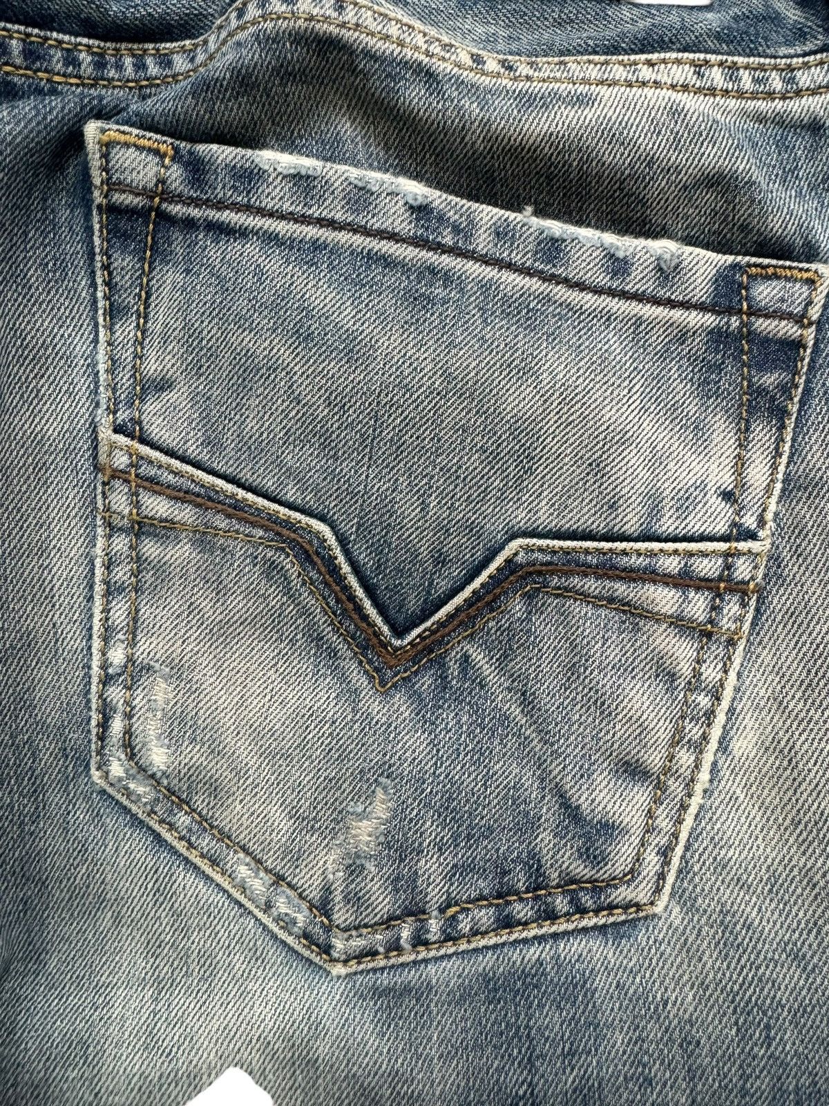 Diesel Vintage Diesel Industry Distressd Clawmark Jeans Size US 34 / EU 50 - 10 Thumbnail