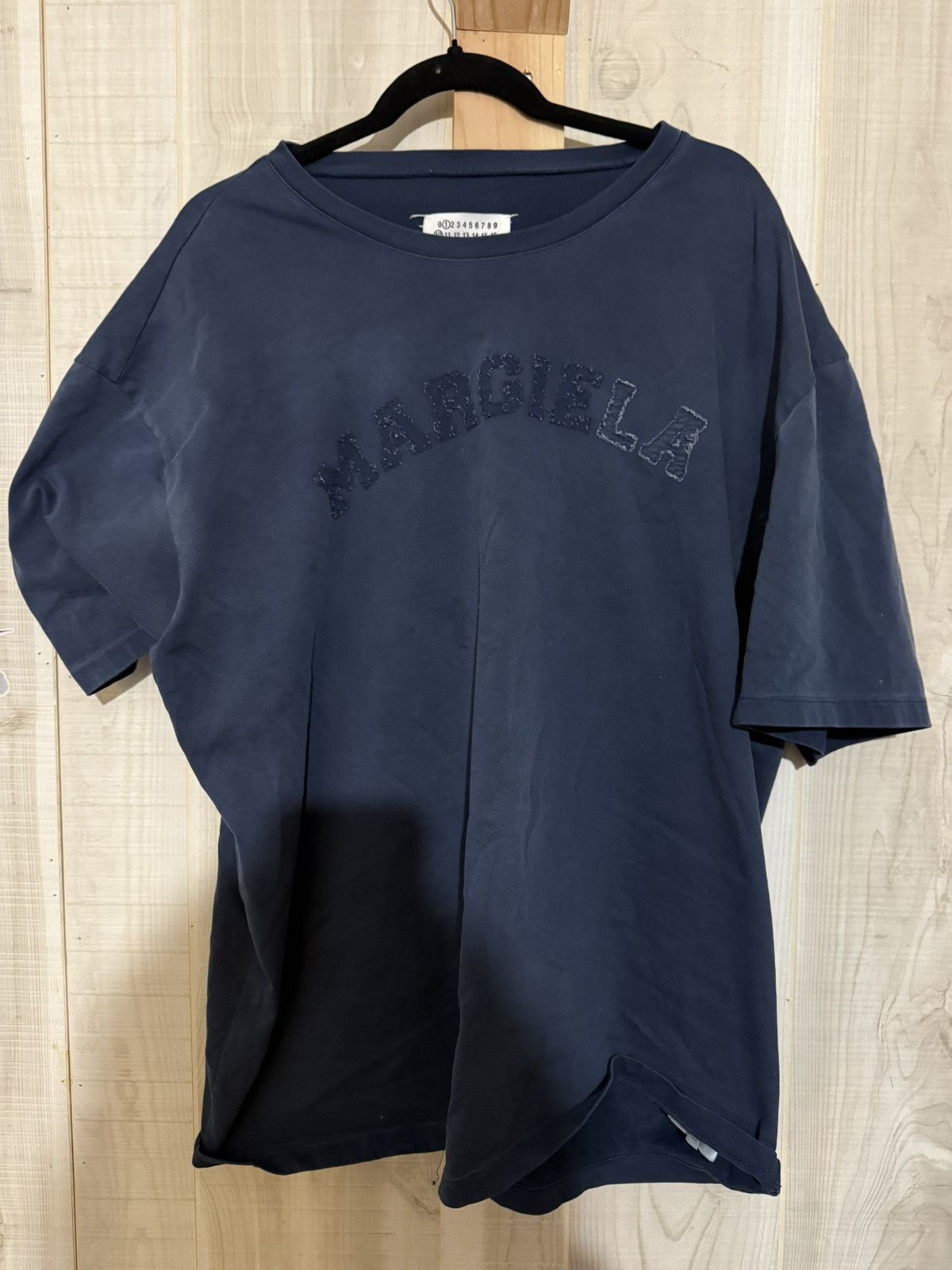 Maison Margiela Maison Margiela Blue Faded Logo Patched Cotton T-Shirt Size US L / EU 52-54 / 3 - 1 Thumbnail