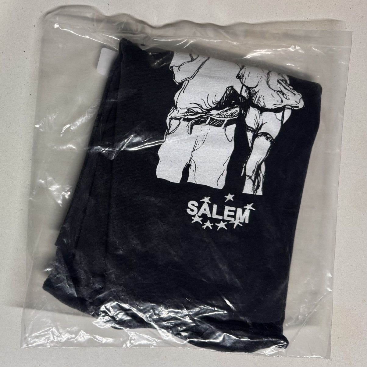 Supreme SALEM TEE - BLACK Size US M / EU 48-50 / 2 - 4 Thumbnail