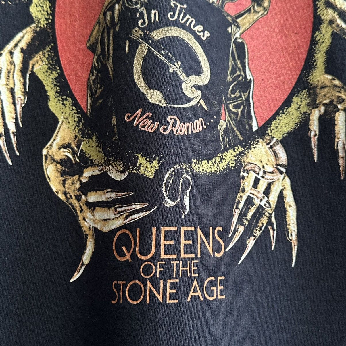 Band Tees QUEENS OF THE STONE AGE BAND PROMO TEE Size US L / EU 52-54 / 3 - 3 Thumbnail