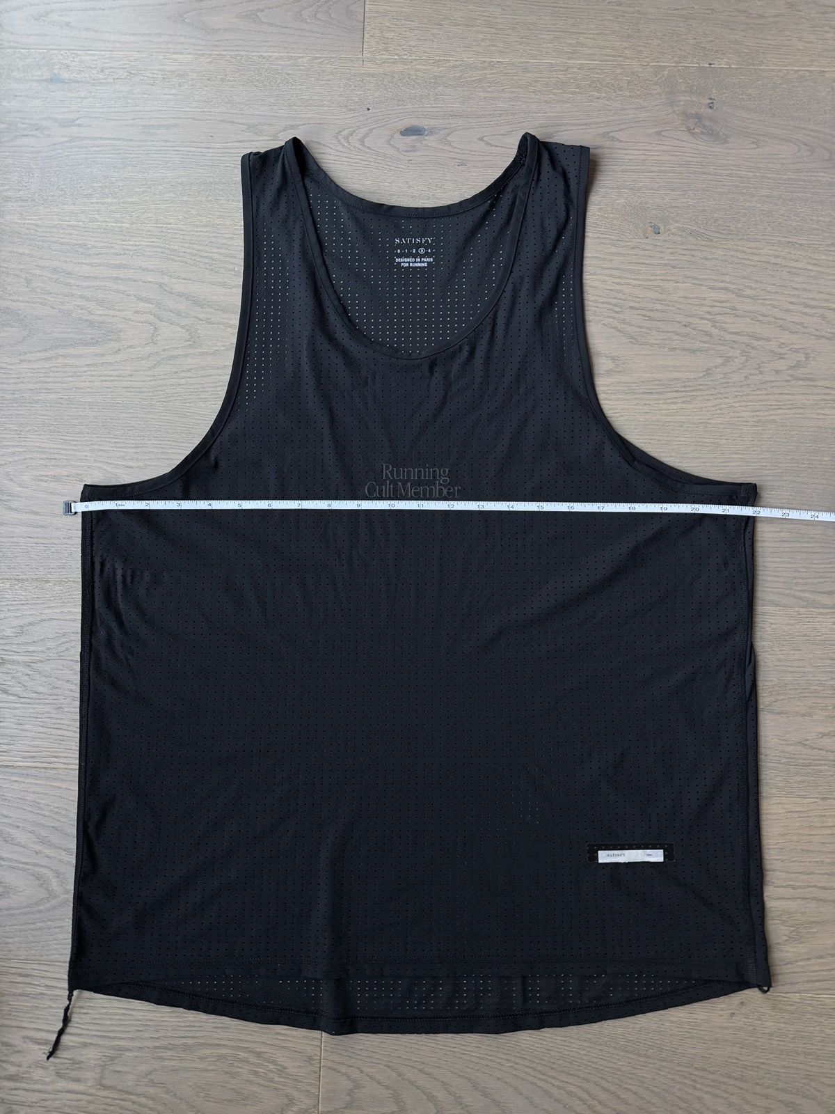 Satisfy Space-O Singlet Size US L / EU 52-54 / 3 - 5 Thumbnail