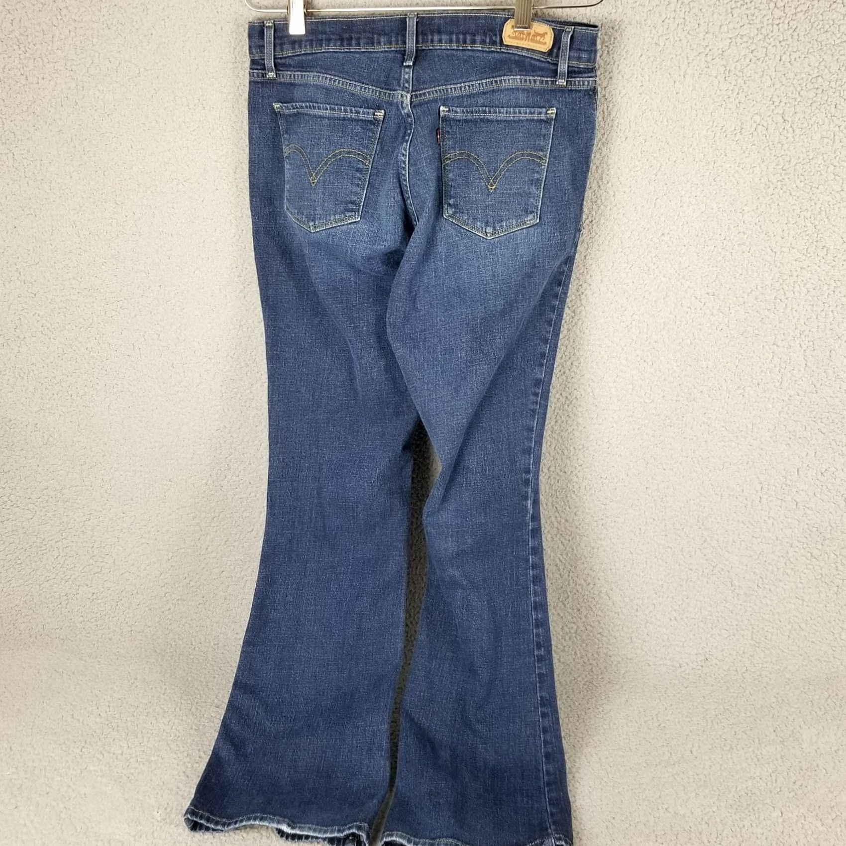 Levi's Levi's 515 Bootcut Jeans Womens 8 Dark Denim Western Light Wash Ranch Whiskers Jeans Regular 5-Pocket Blue Vintage Mens? Size 30" / US 8 / IT 44 - 2 Thumbnail