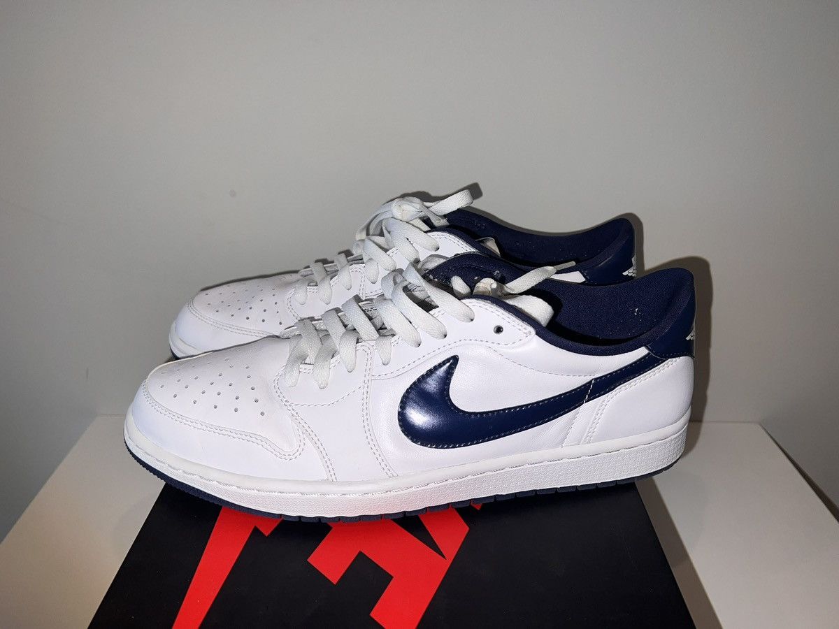 Nike 2016 Nike Air Jordan 1 Retro Low OG White Midnight Navy Size US 11 / EU 44 - 5 Thumbnail