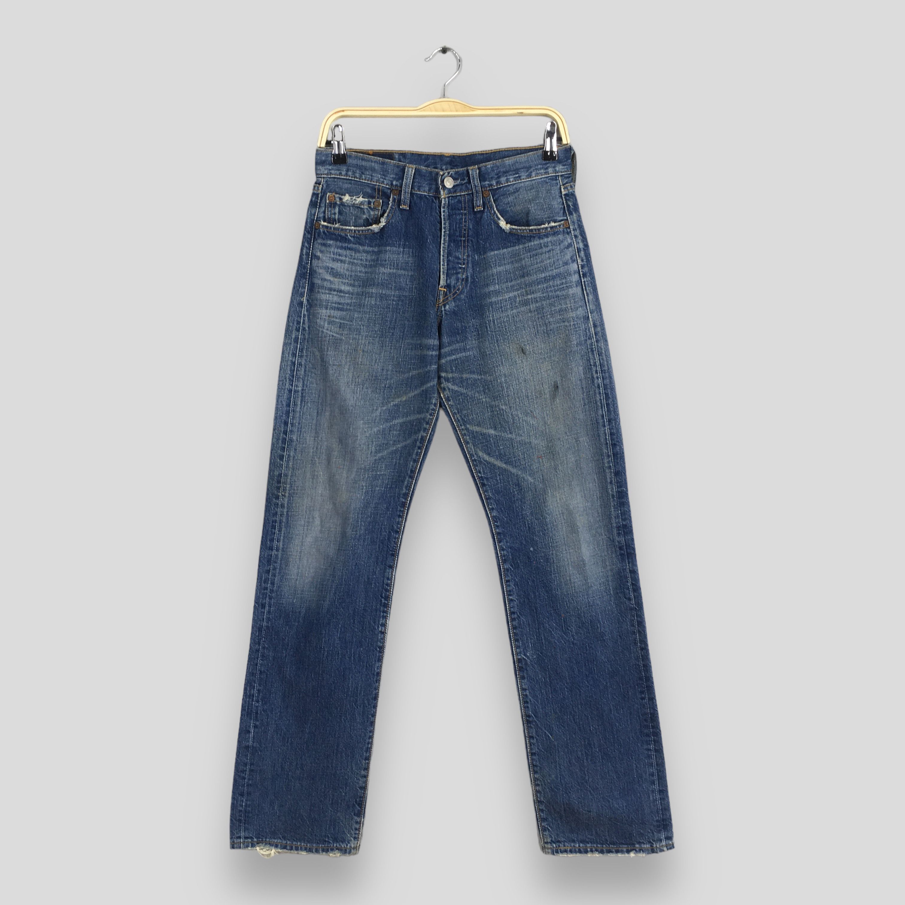 Levi's Size 28x30.5 Vintage 90s Levi's 501 Faded Blue Jeans S1214 Size US 28 / EU 44 - 1 Thumbnail