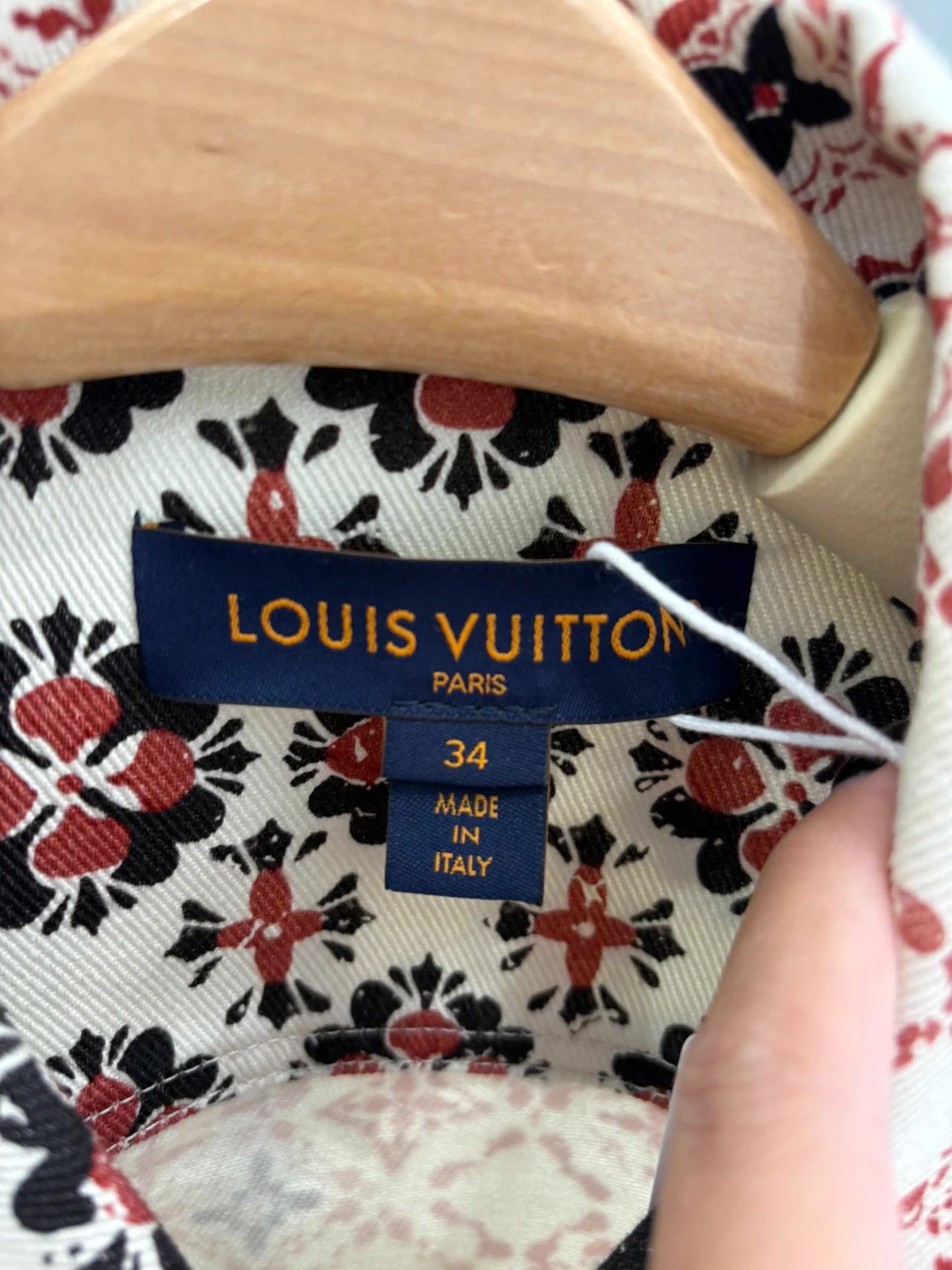 Louis Vuitton LV Red & White Colorblock Logo Short Denim Jacket 34 Size XS / US 0-2 / IT 36-38 - 4 Thumbnail