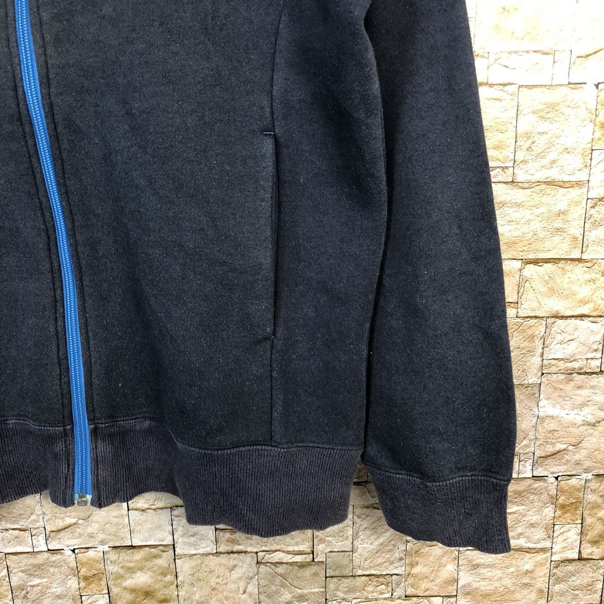 Adidas Adidas Black Sweatshirt #A794 Size US M / EU 48-50 / 2 - 8 Thumbnail