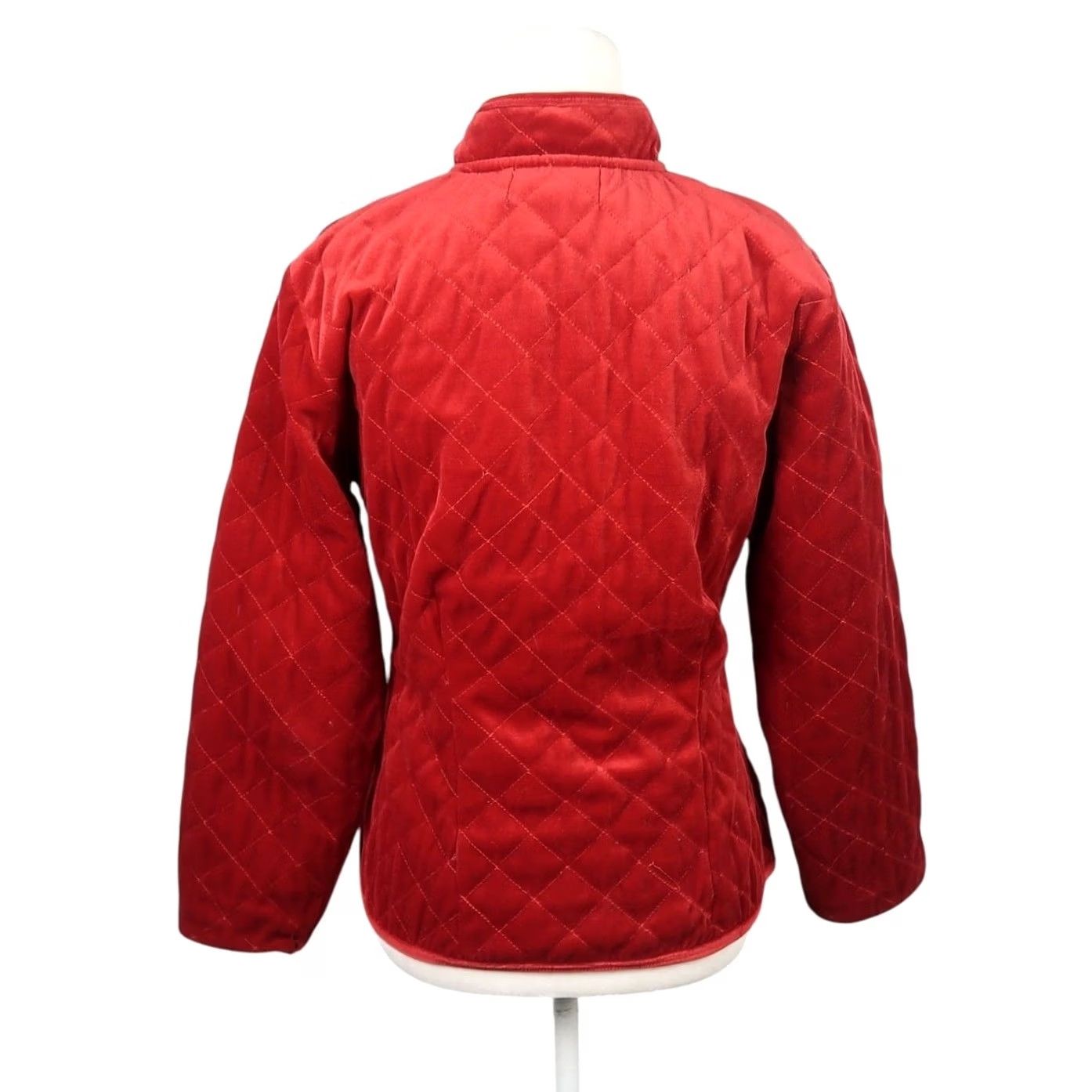 Vintage VINTAGE BFA Classics Red Velvet Quilted Jacket Womens M Short Sleeve Button Closure Autumn Winter Spring Casual Velvet Fabric Size M / US 6-8 / IT 42-44 - 4 Thumbnail