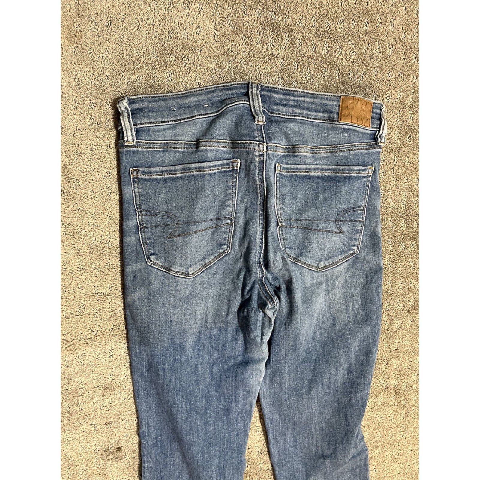 American Eagle Outfitters American Eagle Blue Next Level Stretch Jegging Pants Size 6 Short Distressed Jeans Womens Size 28" / US 6 / IT 42 - 2 Thumbnail