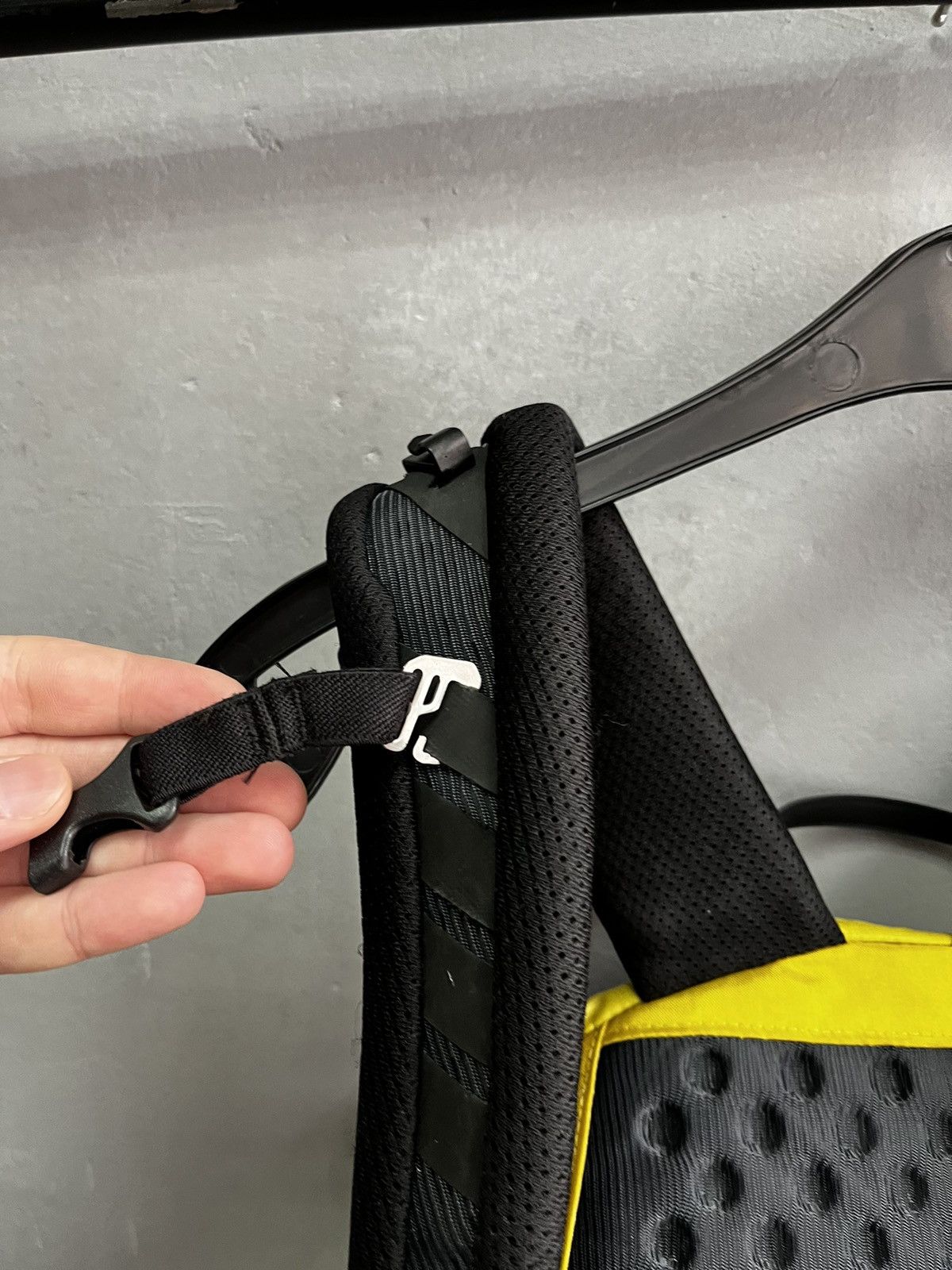 Arc'teryx Arc'teryx Axios 25 Nylon Backpack Bag Made in Philippines Size ONE SIZE - 11 Thumbnail