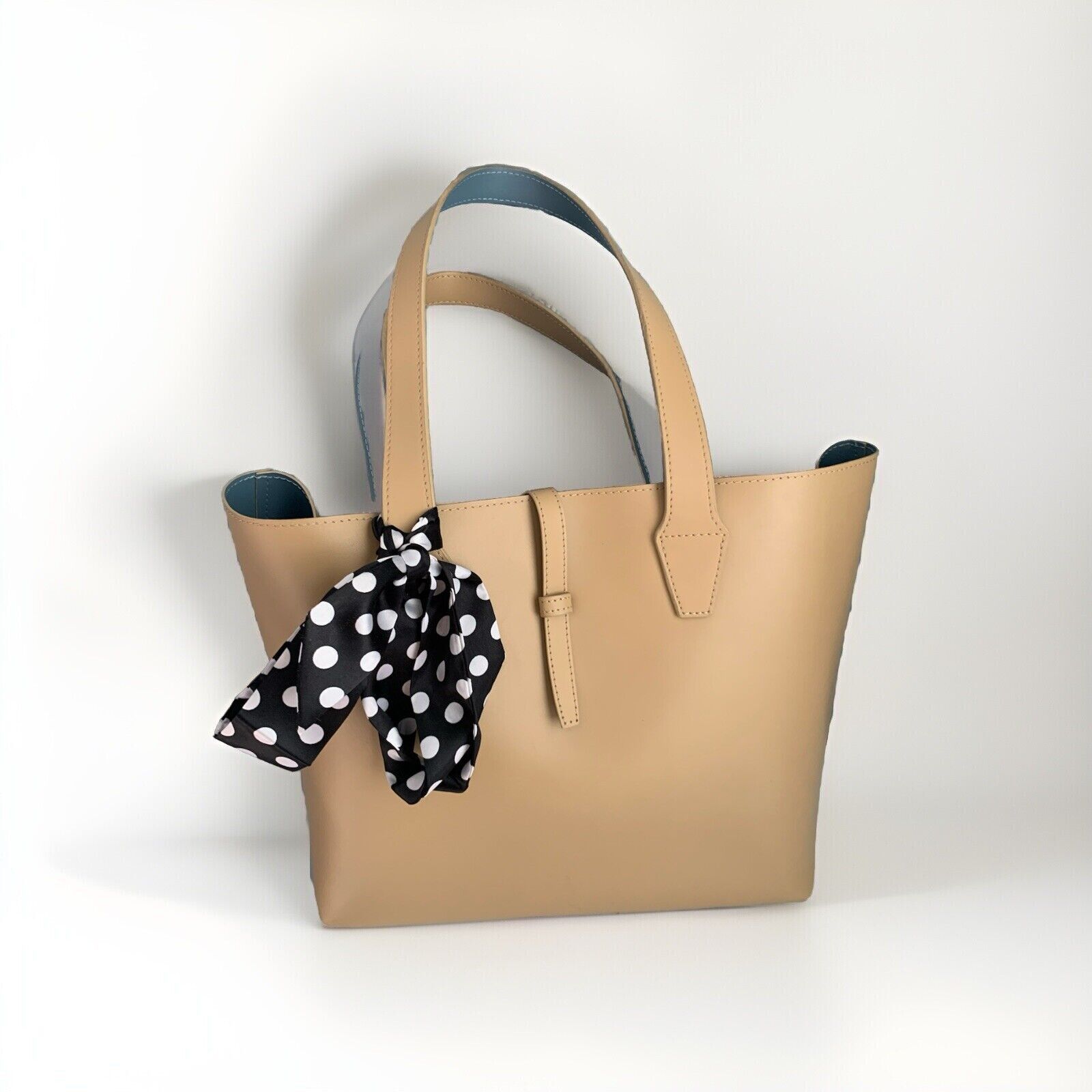 Barneys New York Barneys New York Leather Purse Beige Tote Bag Soft Leather Size ONE SIZE - 1 Thumbnail