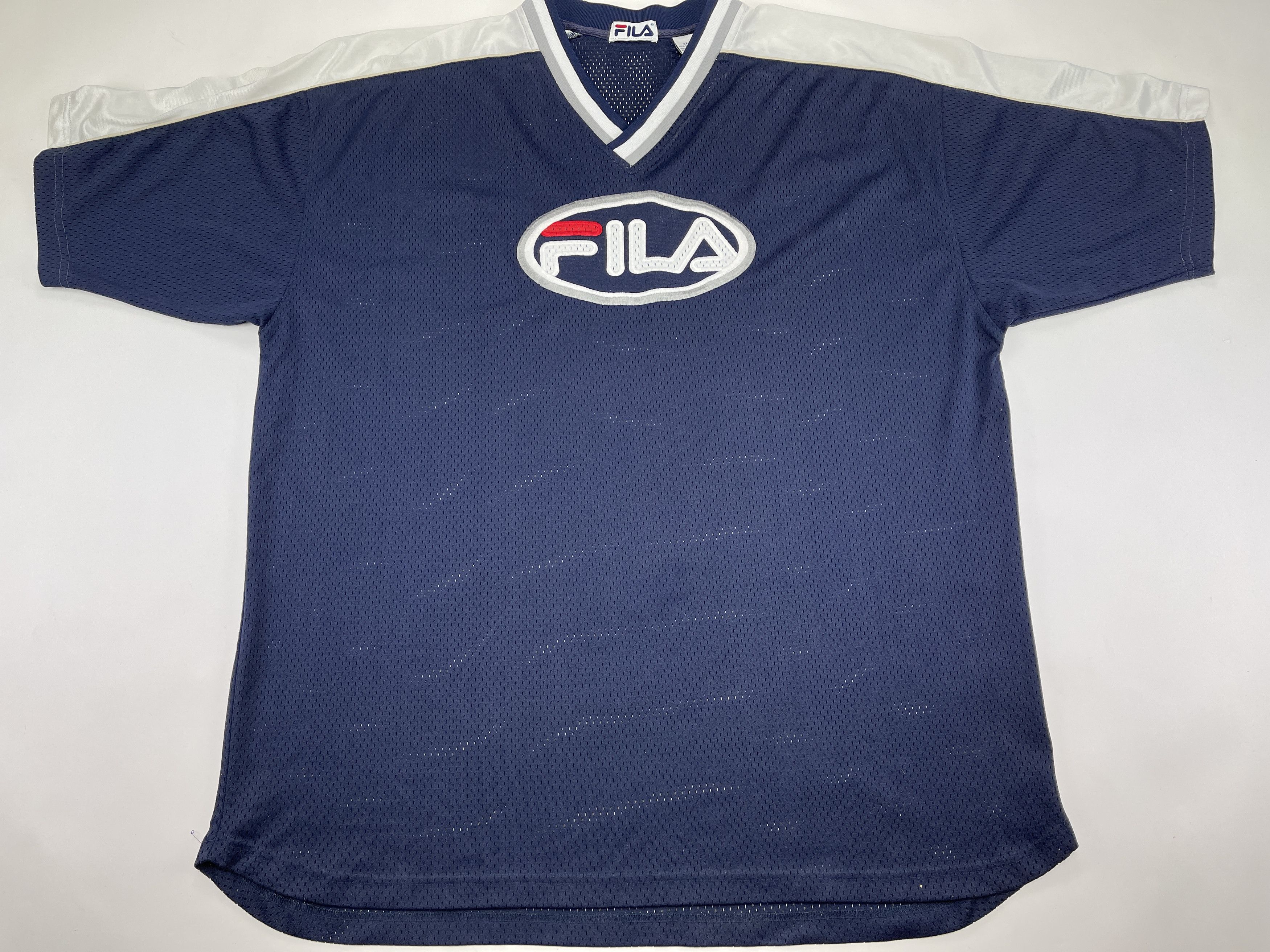 Fila FILA t-shirt, vintage basketball jersey, 90s hip-hop size L Size US L / EU 52-54 / 3 - 1 Thumbnail