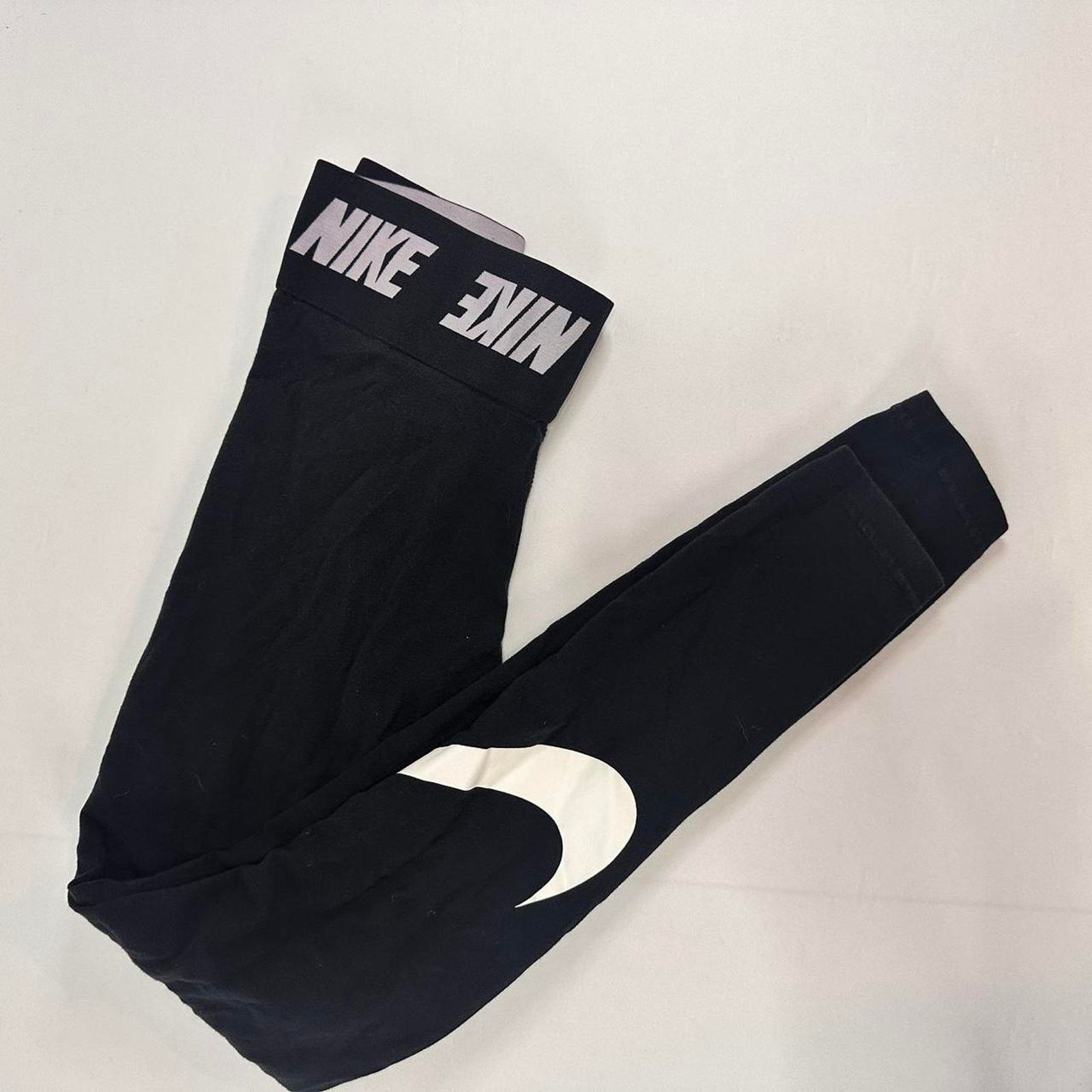 Nike Nike Logo Banded Leggings Size Small Size 27" / US 4 / IT 40 - 2 Thumbnail