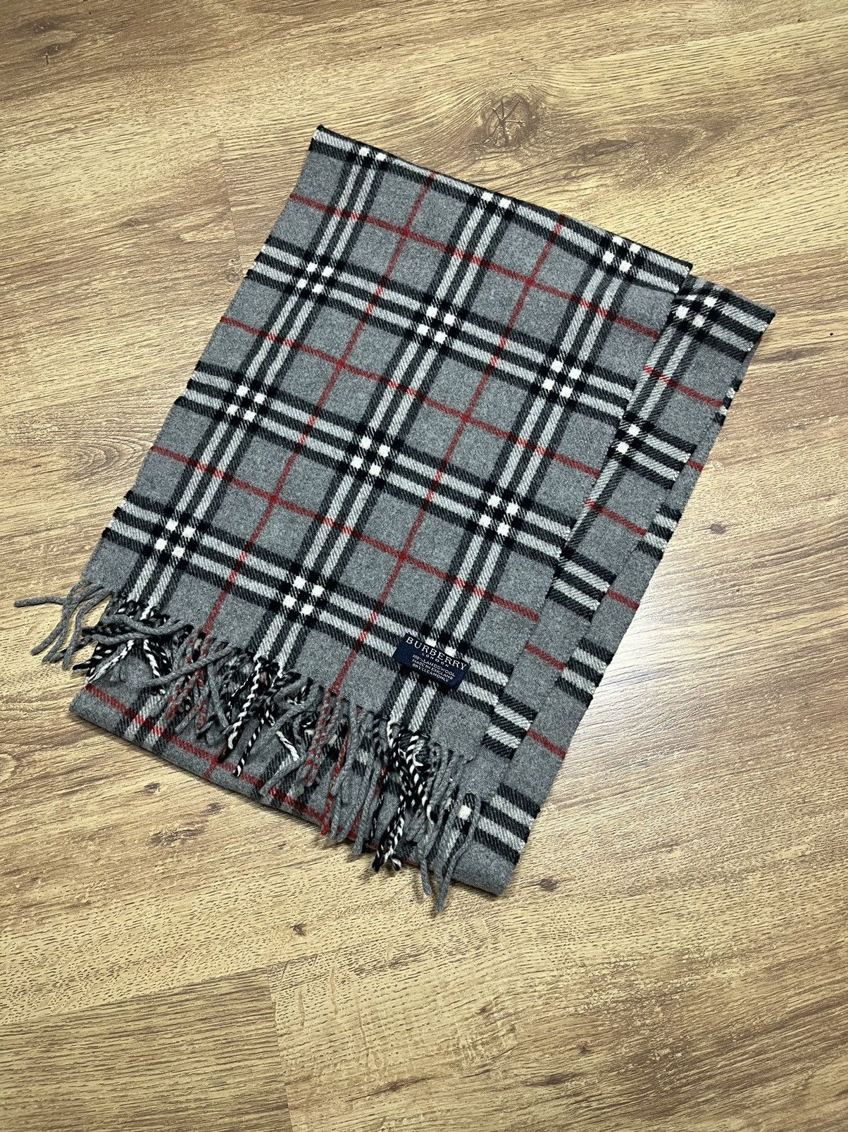 image of Vintage Burberry Scarf Lambswool in Grey, Men's