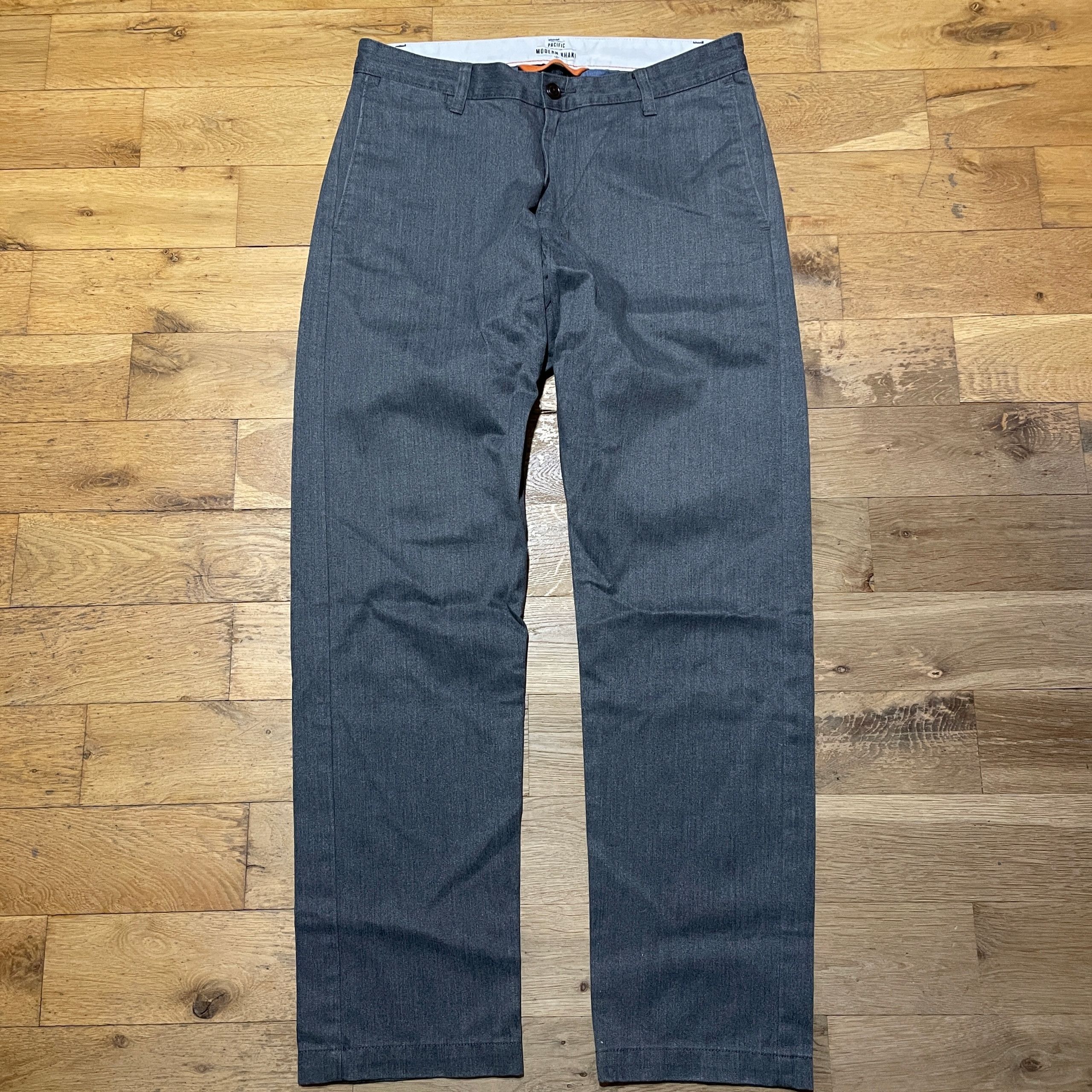 Dockers × Vintage DOCKERS MEN'S FASHIONABLE TROUSERS MODERN KHAKI W 30 L 30 Size US 30 / EU 46 - 1 Thumbnail